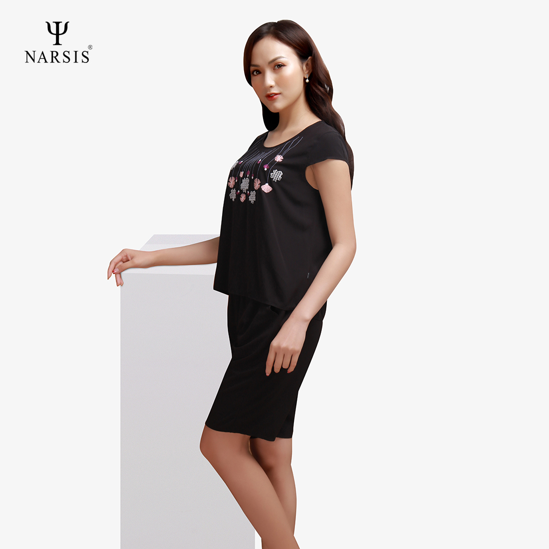 BỘ MẶC NHÀ NỮ NARSIS M8082 NARSIS CHẤT LIỆU THOÁNG MÁT, DỄ CHỊU, THOẢI MÁI CẢ NGÀY, DỄ VẬN ĐỘNG