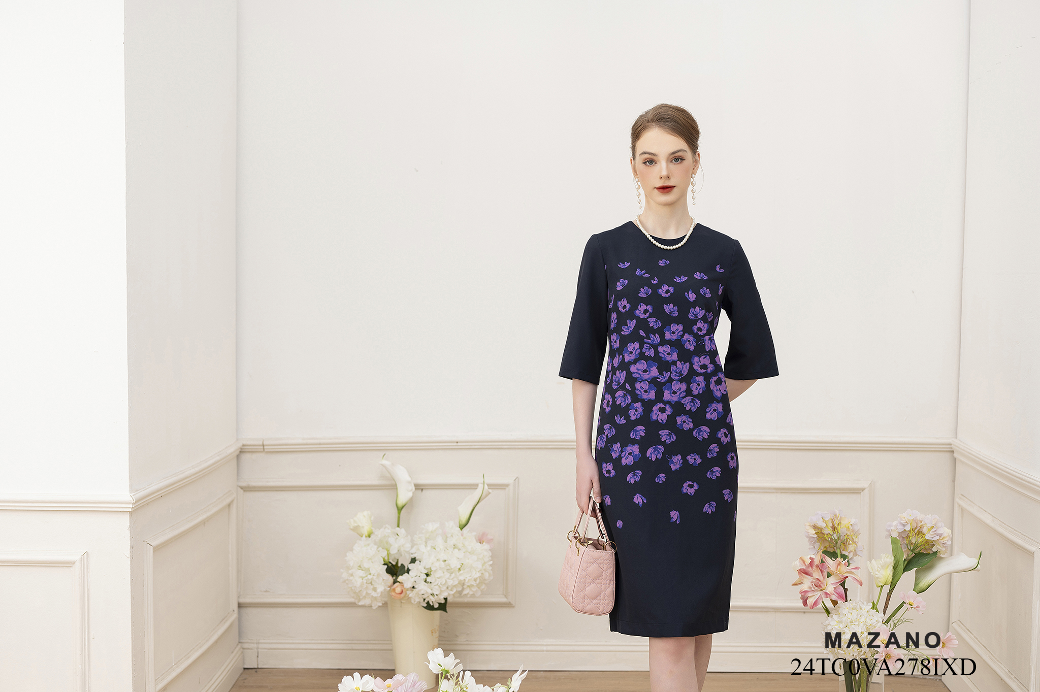 Váy Đầm suông Vải thô chun Hoạ tiết hoa lan tím cách điệu Cổ tròn Tay lỡ Dài qua gối_thumbnail_4