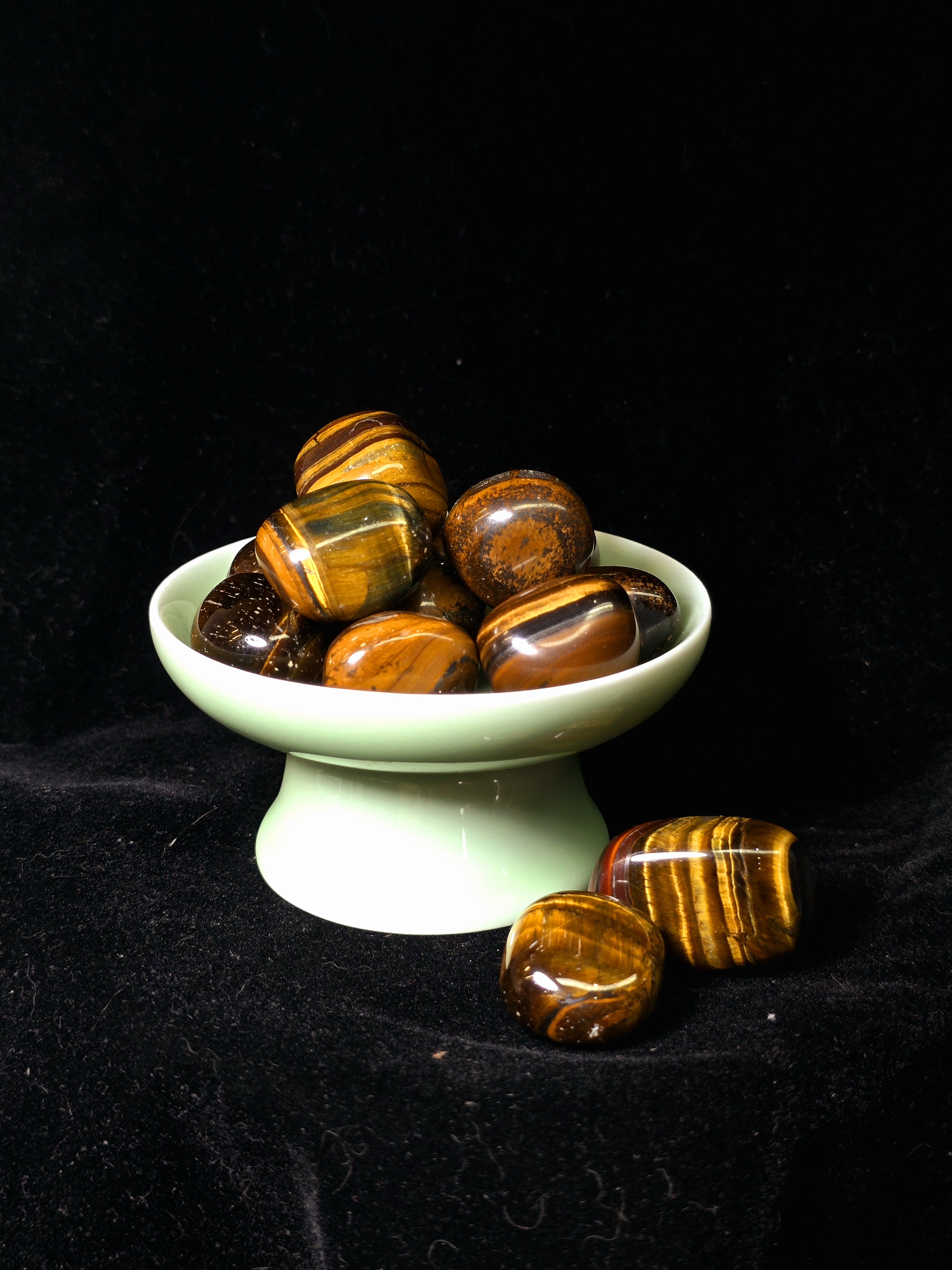 Đá cuội đã mài bóng / Tumbled Đá Mắt Hổ Tiger's eye size 2 - 3 cm/viên