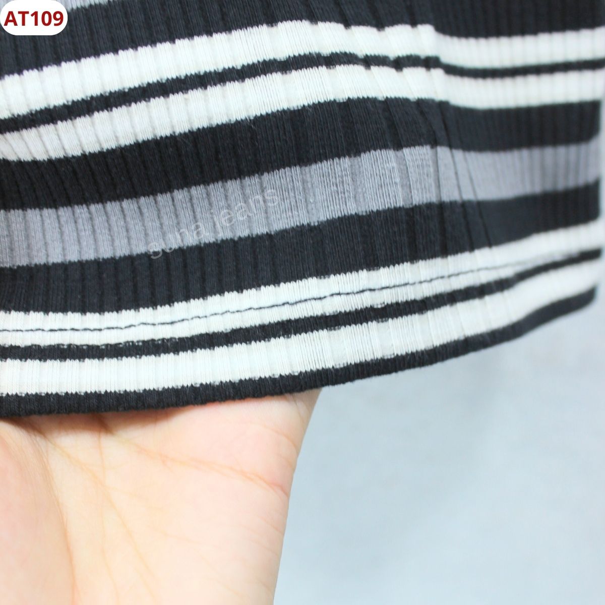 AT109 - Áo thun crop F21_thumbnail_6
