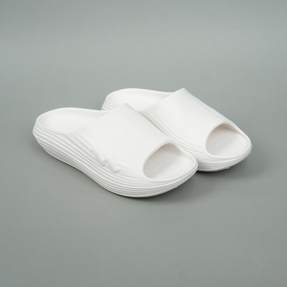 Dép bánh mì Emozi