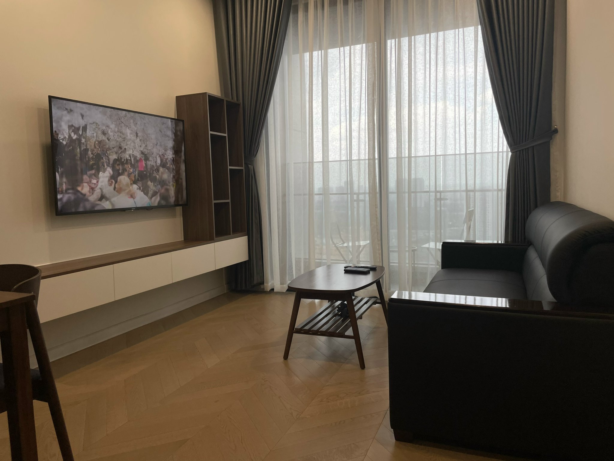 Cần chuyển nhượng căn hộ 1PN Lumiere Riverside độc nhất - giá tốt nhất - nội thất hiện đại nhất _thumbnail_2