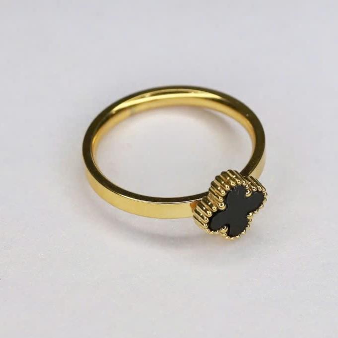 Nhẫn kiểu vancleef đen size 7