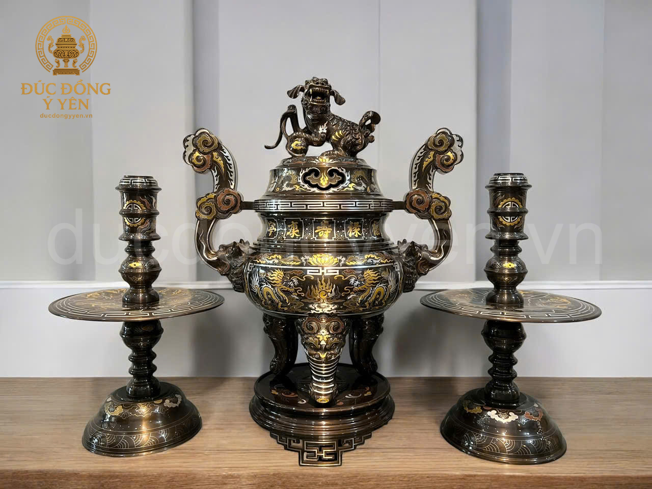 Bộ đỉnh thờ cúng tam sự cao 70cm khảm ngũ sắc đúc đồng đỏ _thumbnail_1