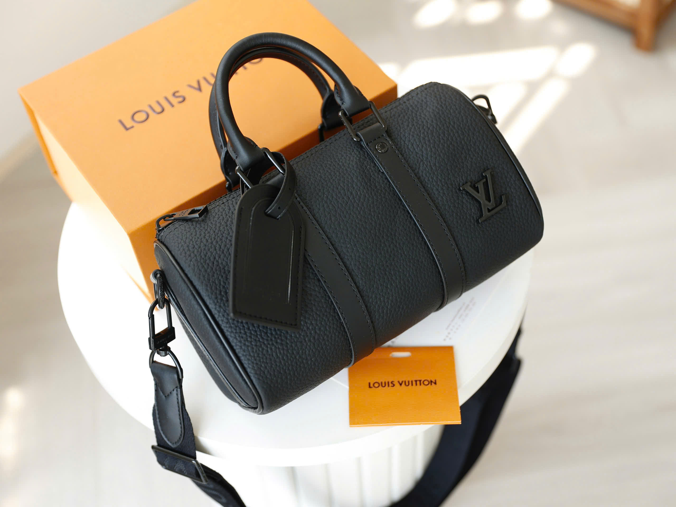 Túi Louis Vuitton Keepall Bandoulière 25