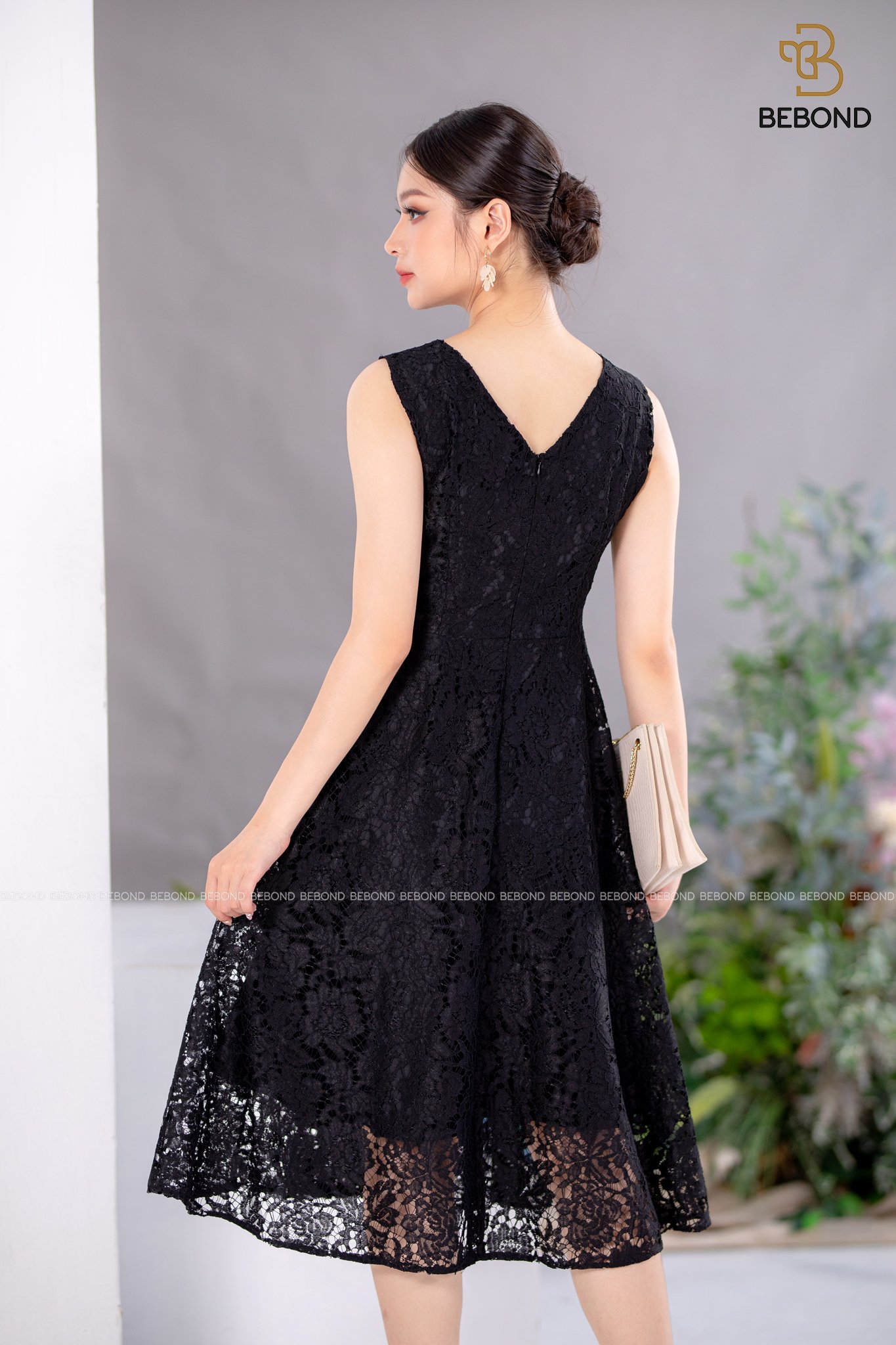 Đầm ren ĐEN đính hoa- Lily Dress_thumbnail_4