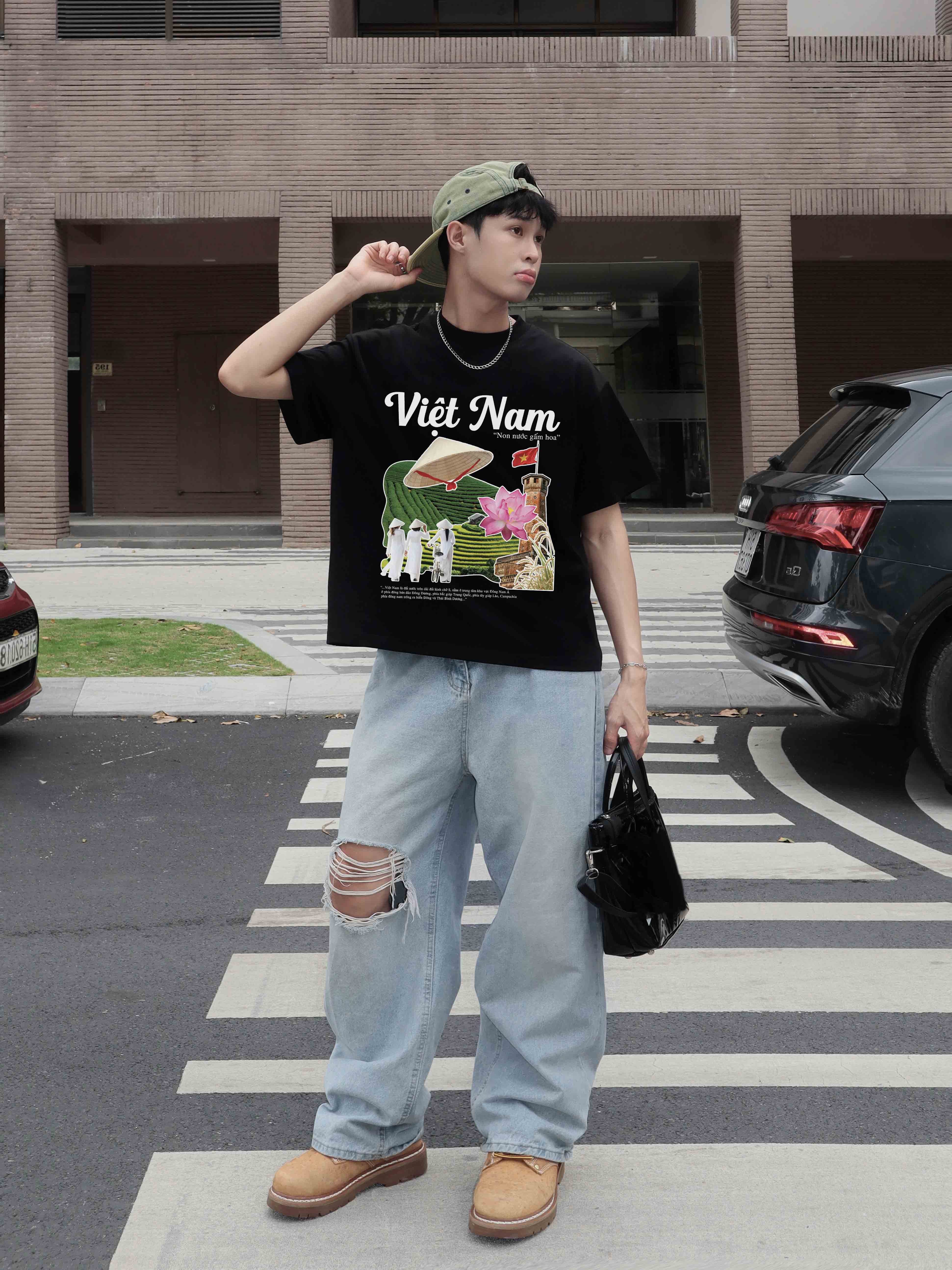 Áo phông local brand Việt Nam tôi yêu form boxy 2179 Miucho Club vải cotton 2c 250gsm cổ tròn in mix_thumbnail_4