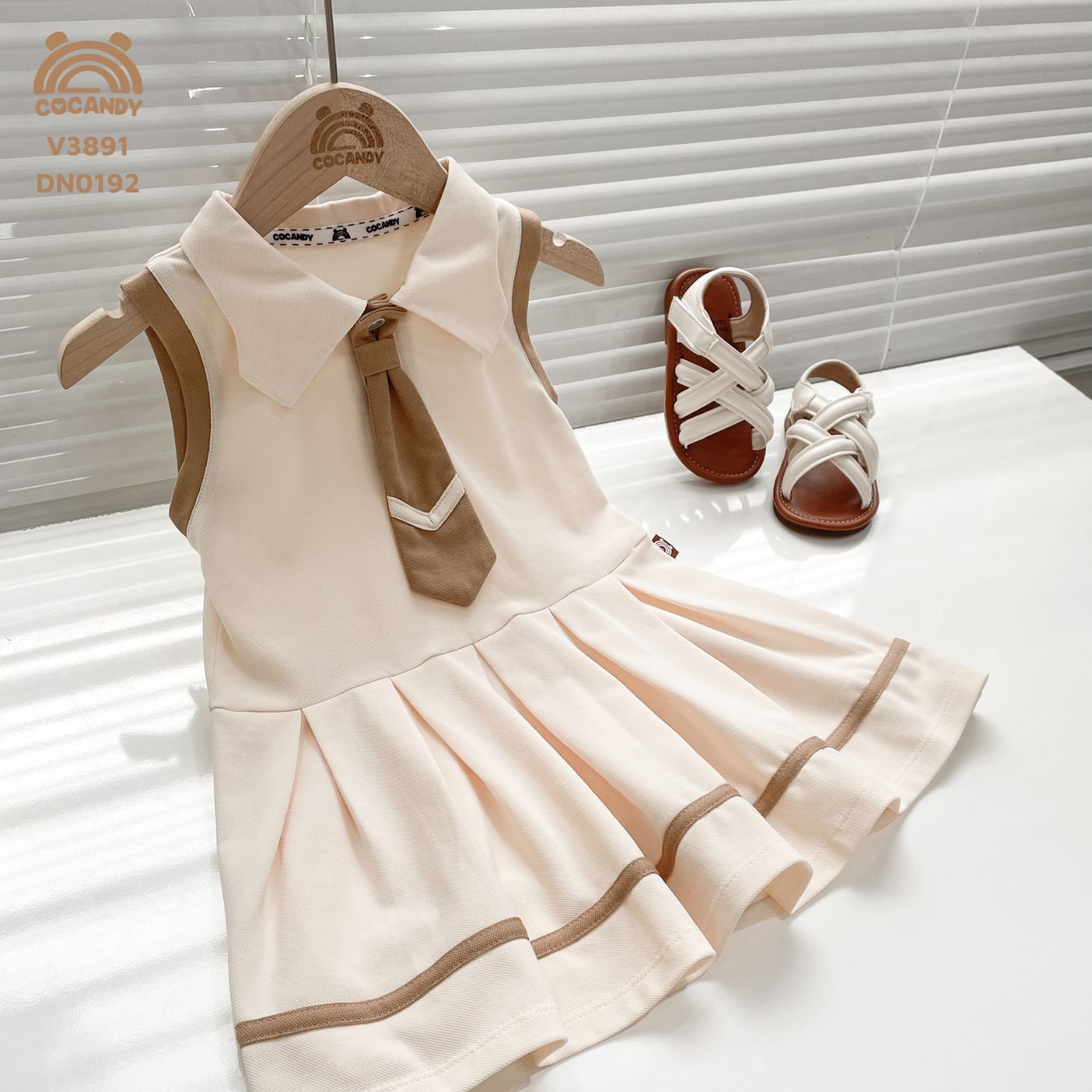 Váy sát nách BE viền NÂU + cà vạt_thumbnail_4