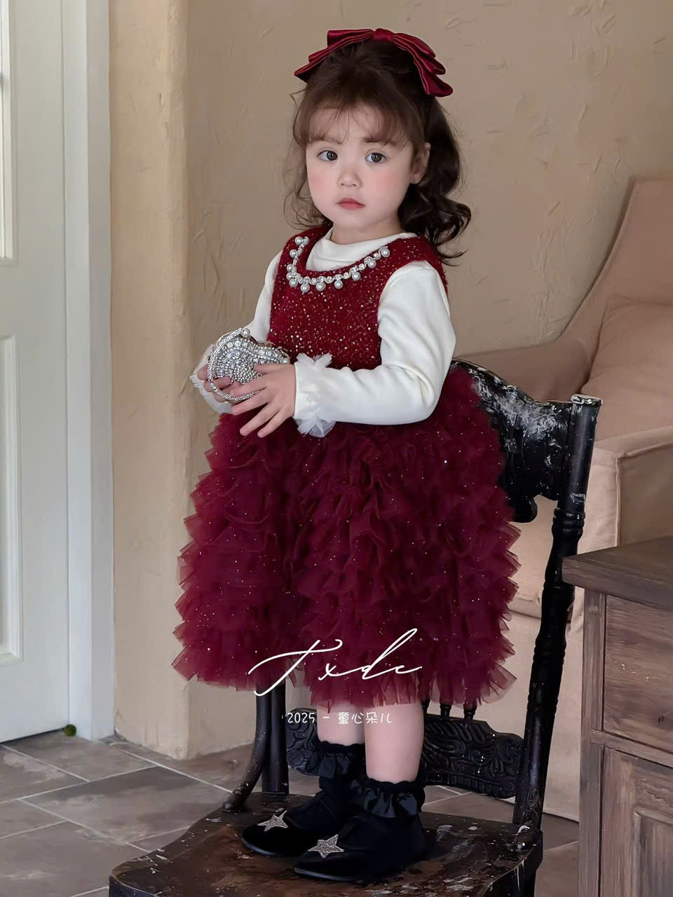 (V92) Váy dạ đỏ cổ đính đá kèm áo