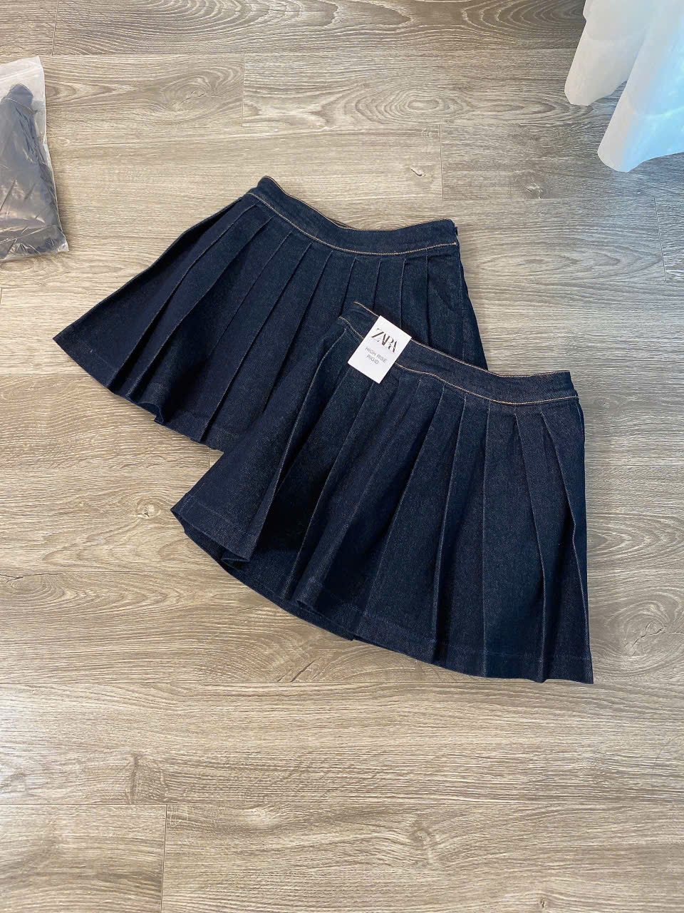 C53 CHÂN VÁY XẾP LY_thumbnail_10