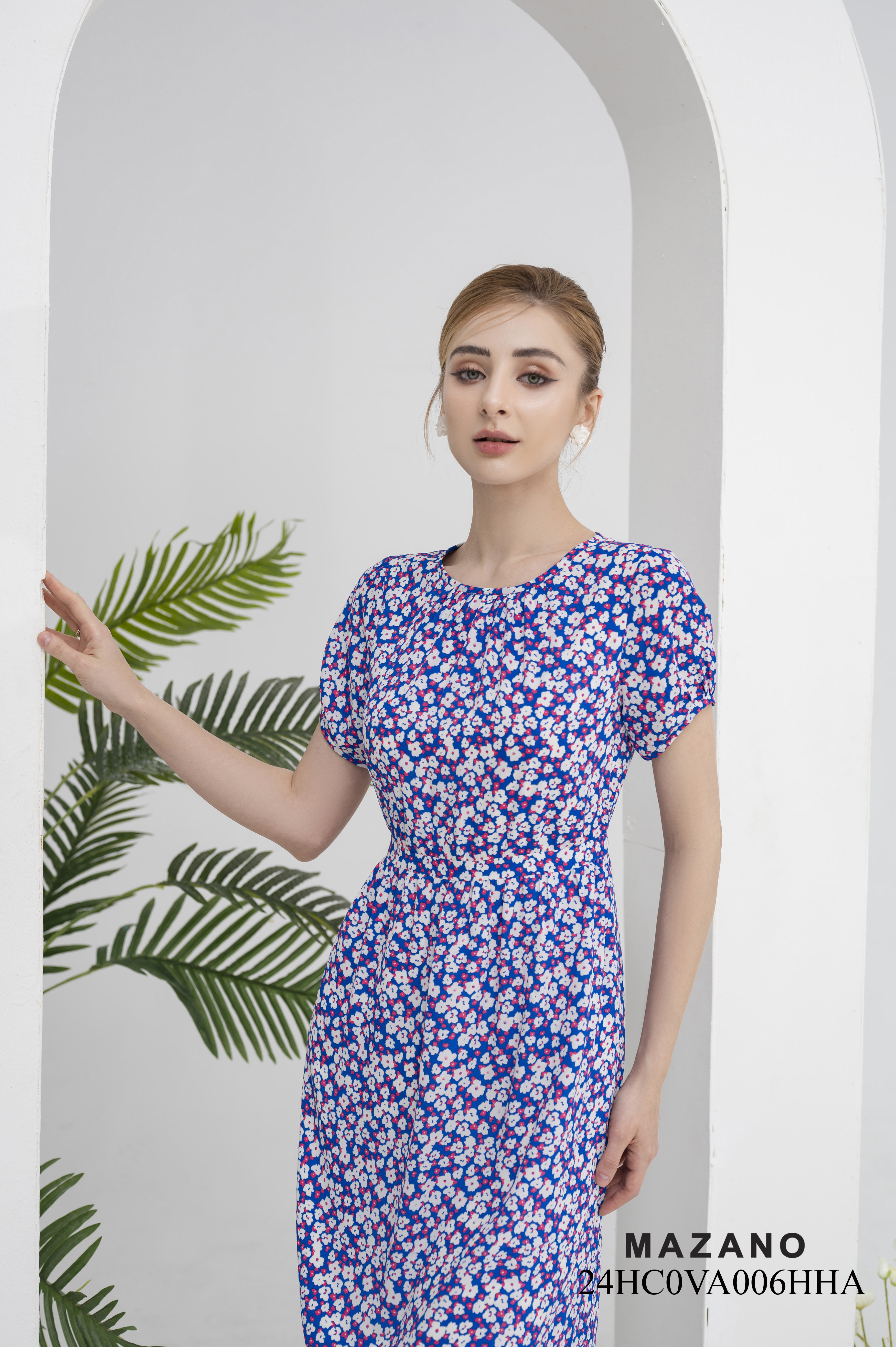 Đầm dạo phố hoa nhí xếp nhún chân_thumbnail_1