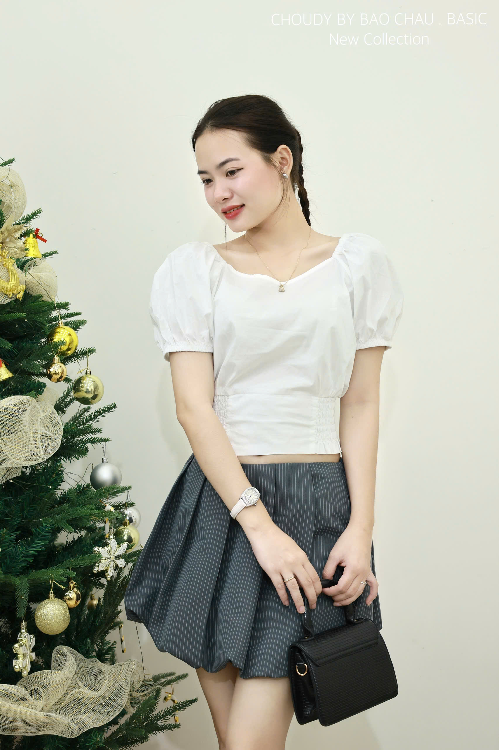 U318 ÁO KIỂU TRẮNG