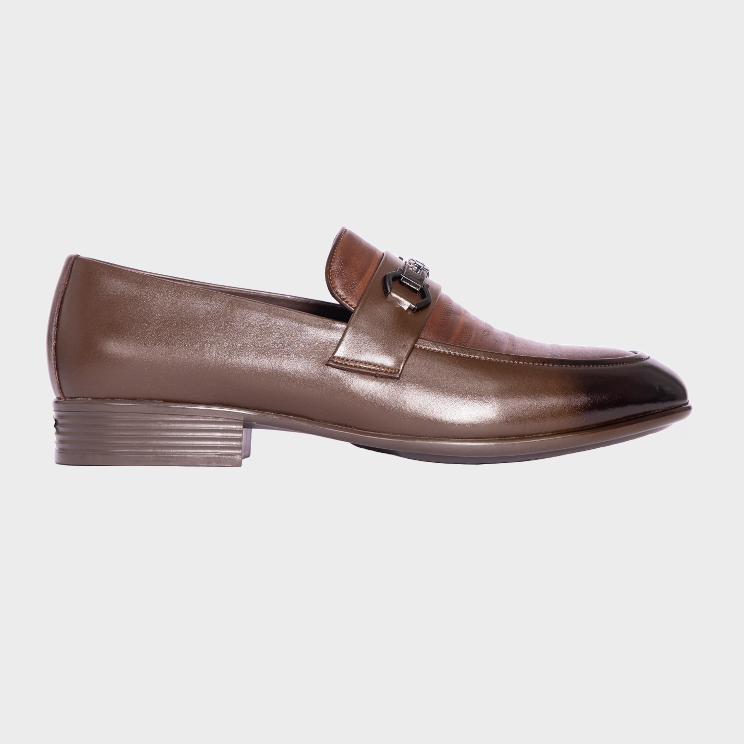 Giày Dio Nam Overcome GV540