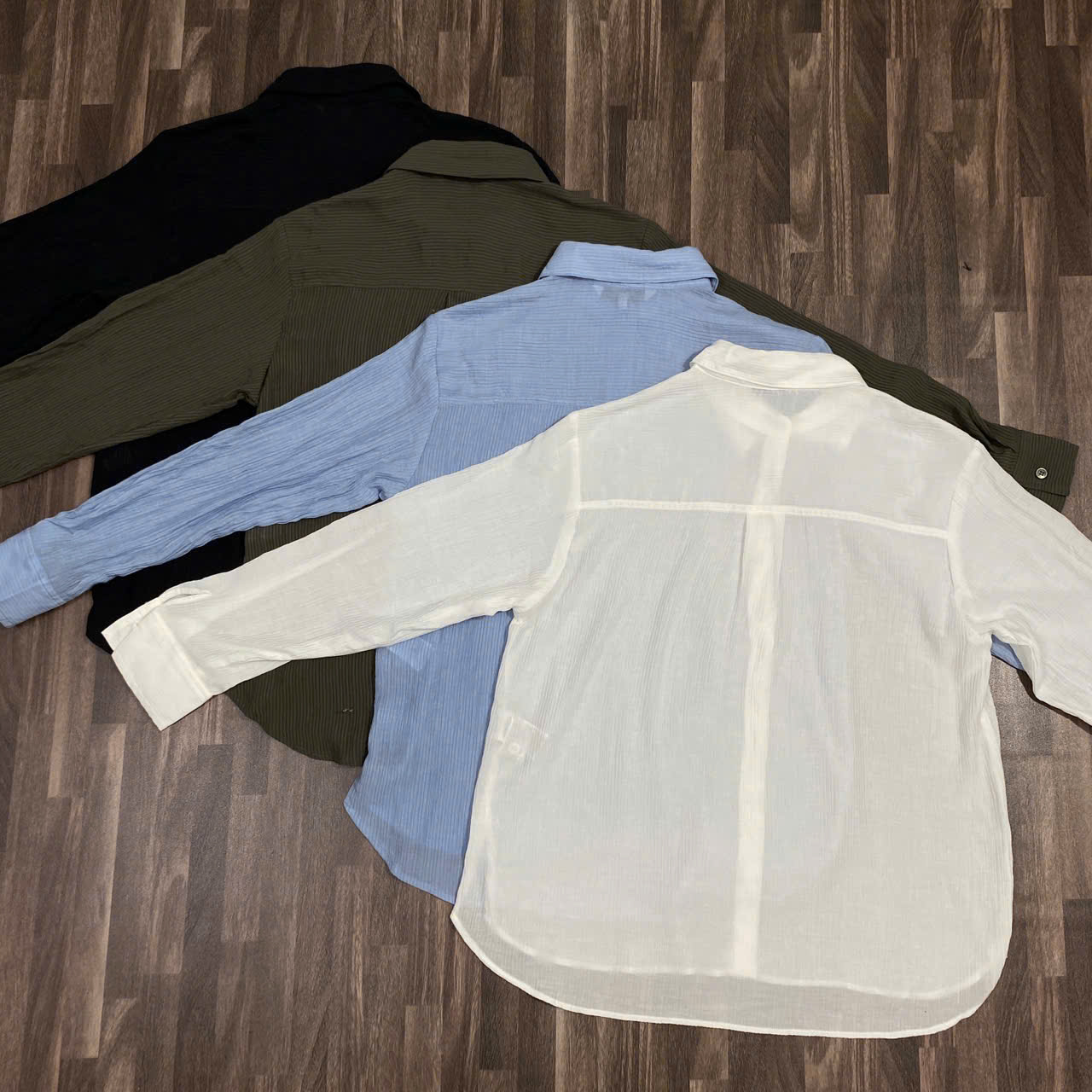 HA33 Áo somi dập ly ( ĐEN )