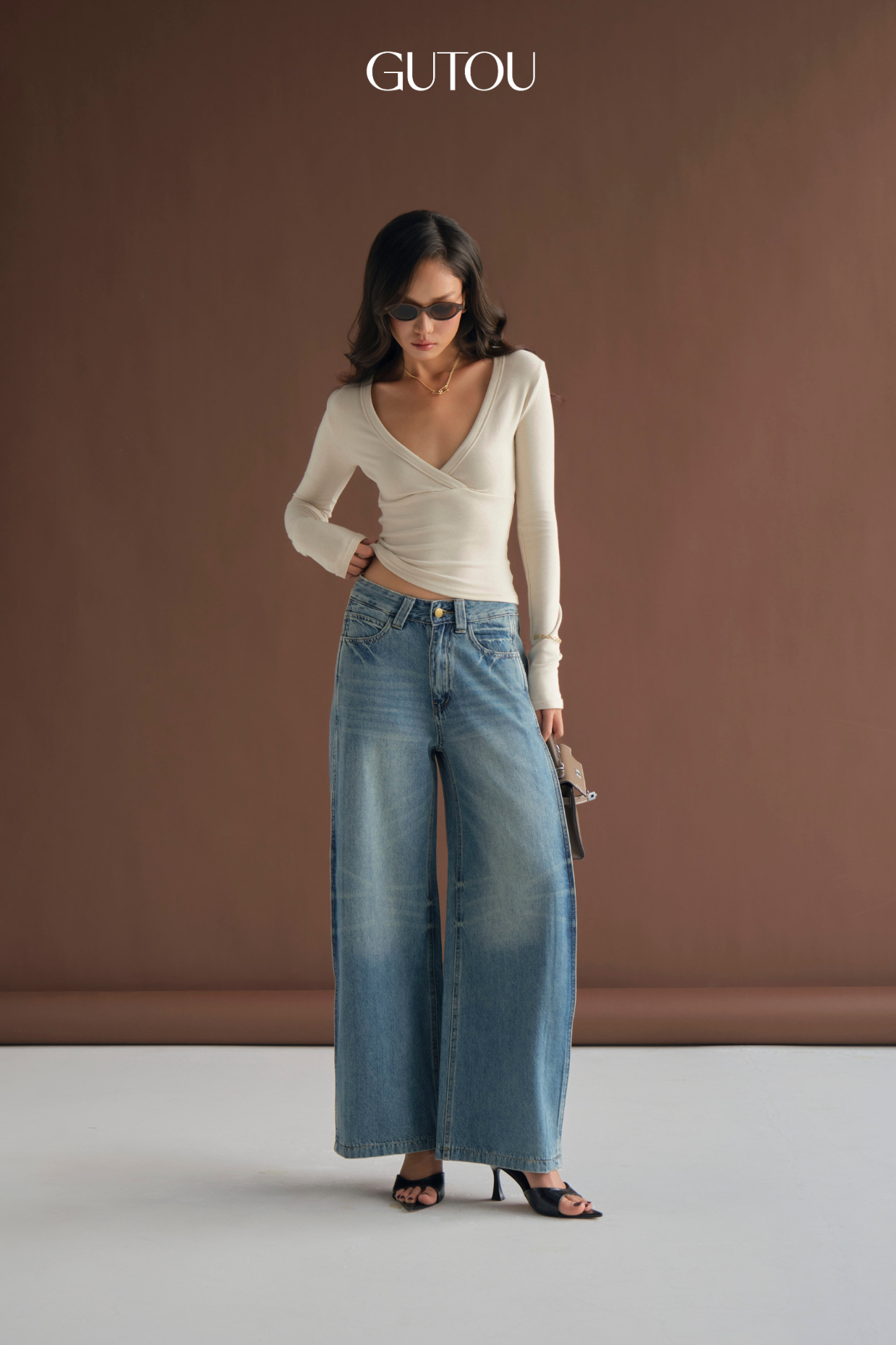 [ GUTOU ] Quần Jeans Suông Slit Style