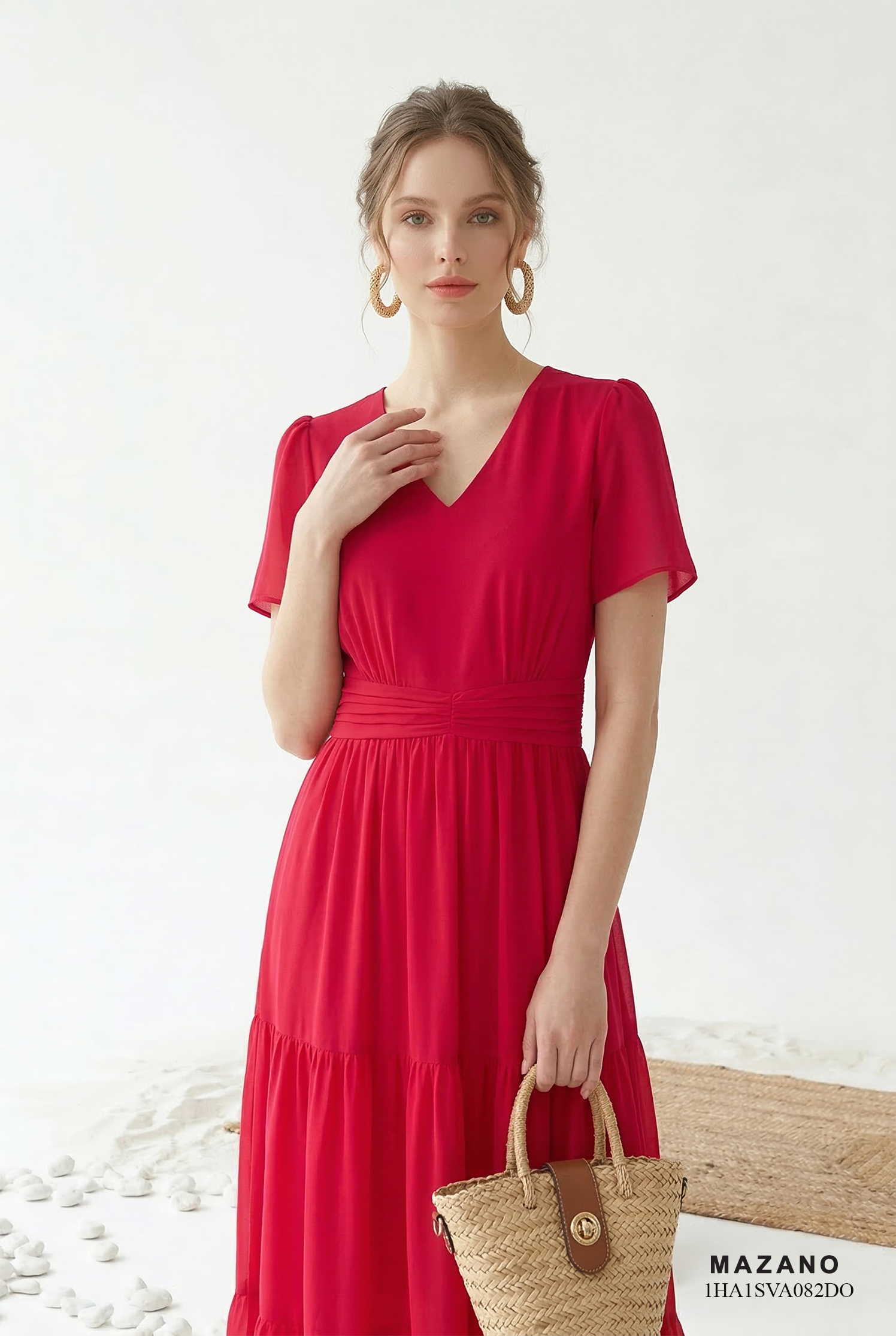 Đầm vải voan chiffon màu đỏ hồng dáng ôm chân rủ tầng cổ V tay ngắn thiết kế MAZANO_thumbnail_3