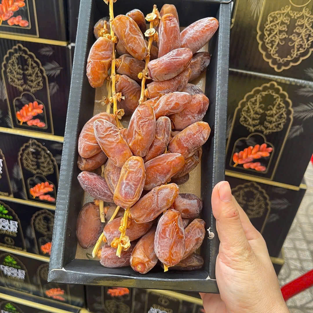 Chà Là Nguyên Cành Isreal 500g_thumbnail_1