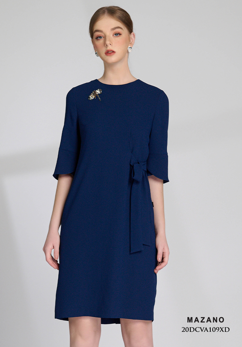 Đầm xanh suông vừa thắt đai trang trí, tay cách điệu_thumbnail_3