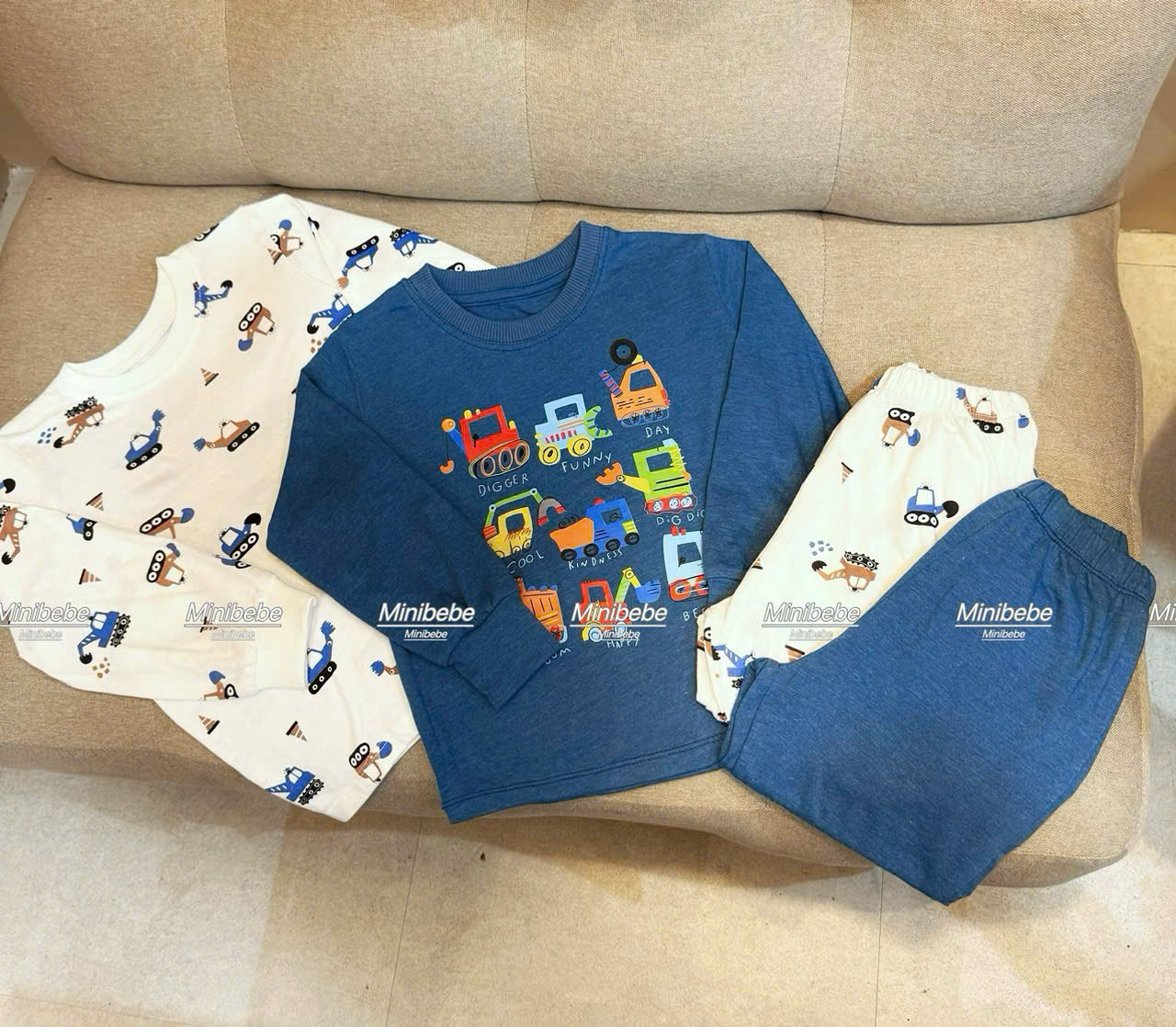 Q73 SET 2 BỘ DÀI ĐỦ MẪU Ô TÔ XANH TRẮNG- A100.297