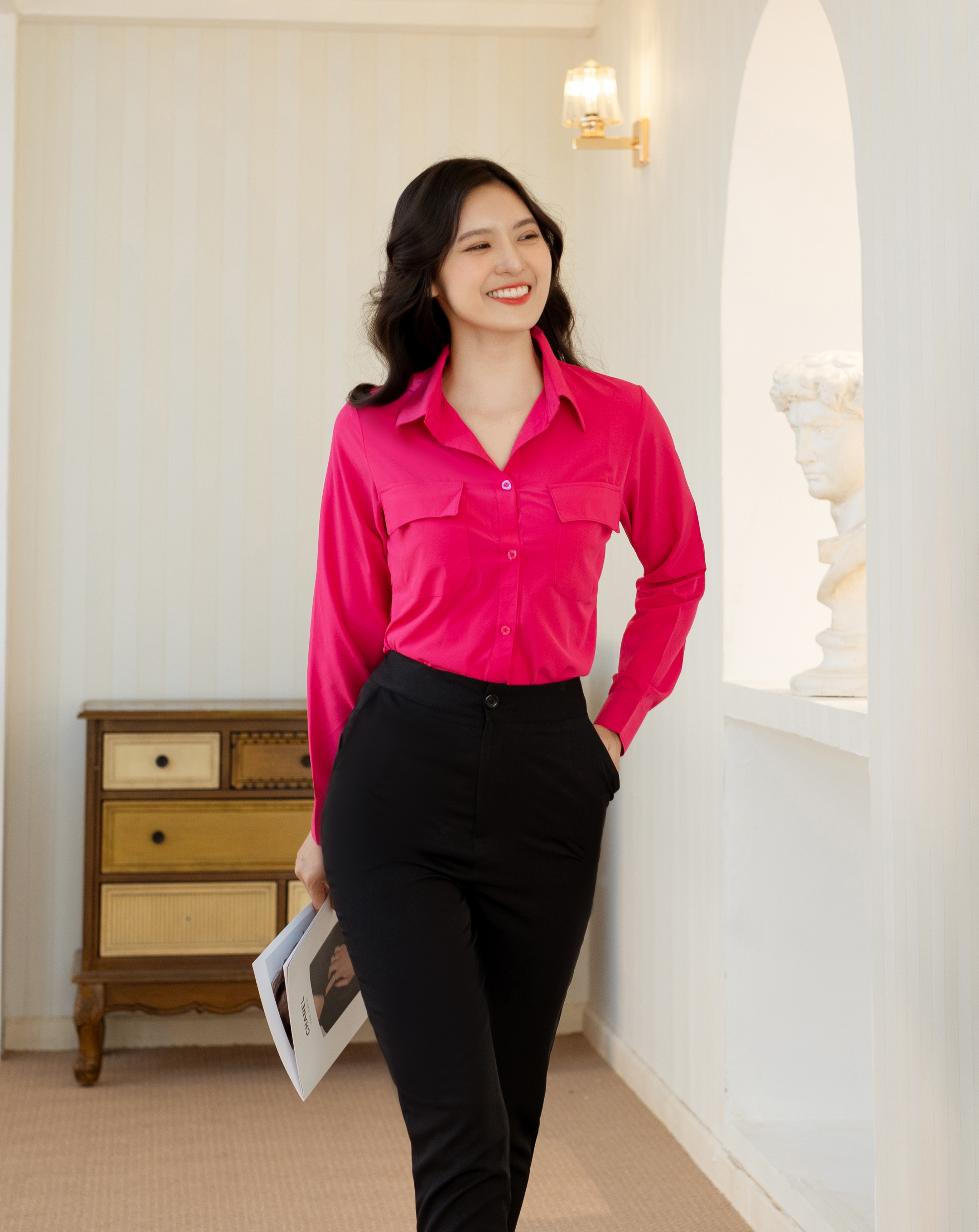 Sơ mi form dài xẻ eo cao xinh xắn_thumbnail_3