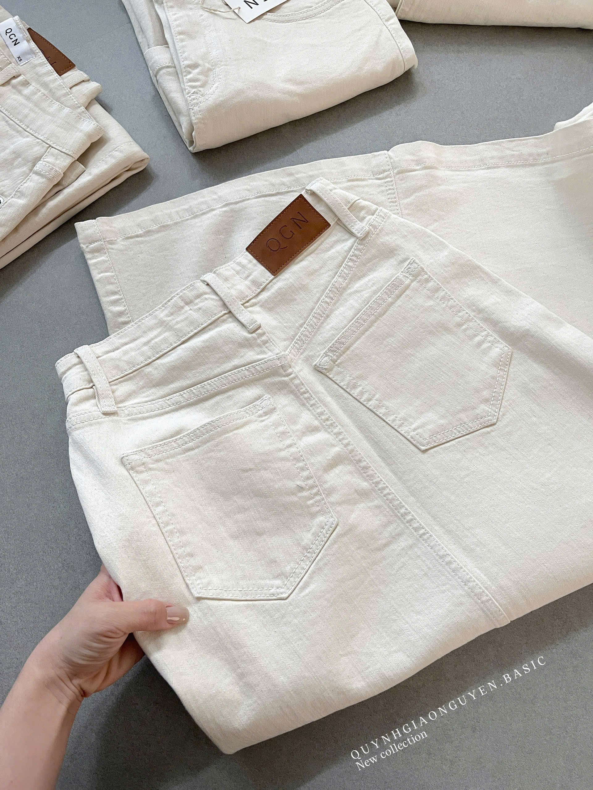 Chân váy trắng kem QGN ( KO XẺ TÀ )_thumbnail_4