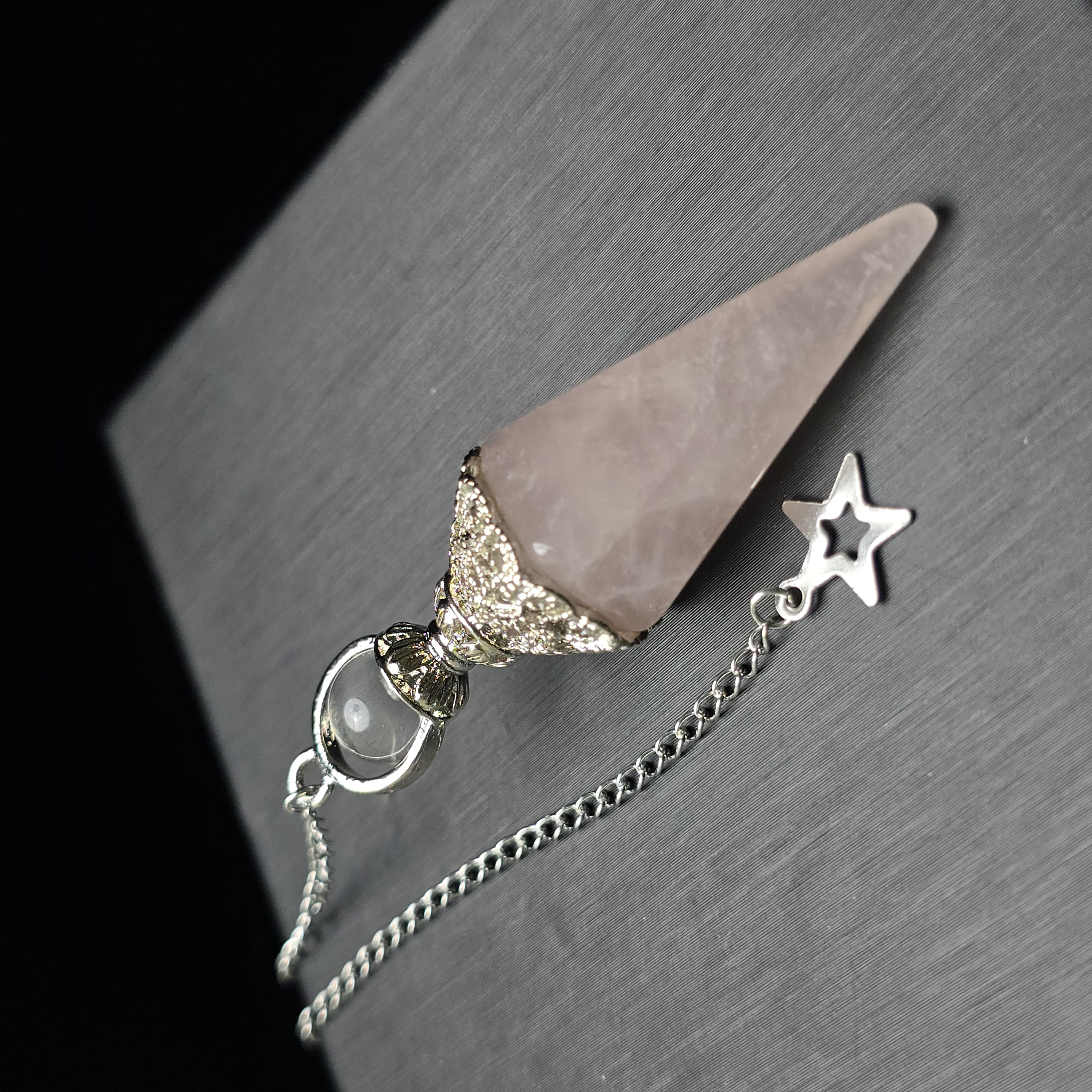 Con Lắc Cảm Xạ Pendulum Đá Tự Nhiên Dáng Con Thoi_thumbnail_1