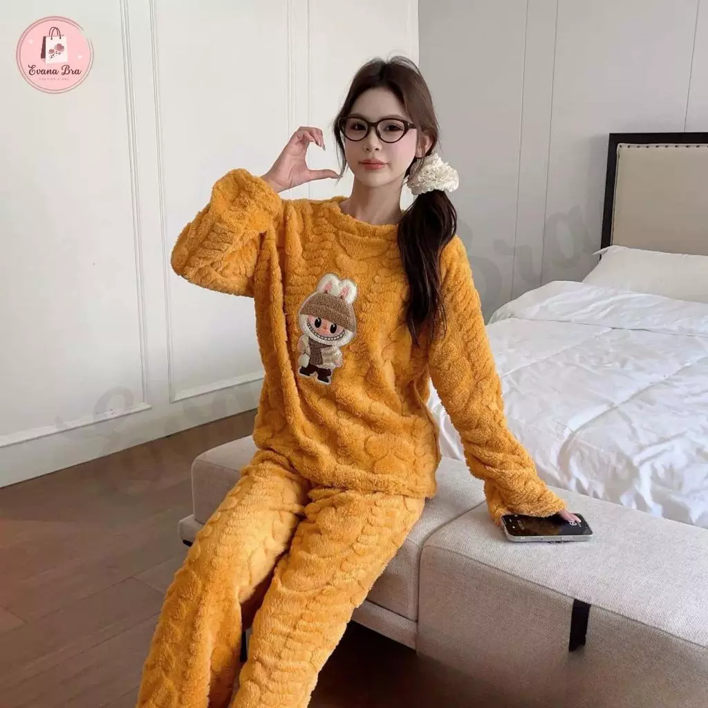 Bộ Ngủ Lông Giữ Nhiệt Labubu Nhiều Màu Mùa Đông Cho Nữ Chất Liệu Mịn Mướt_thumbnail_3