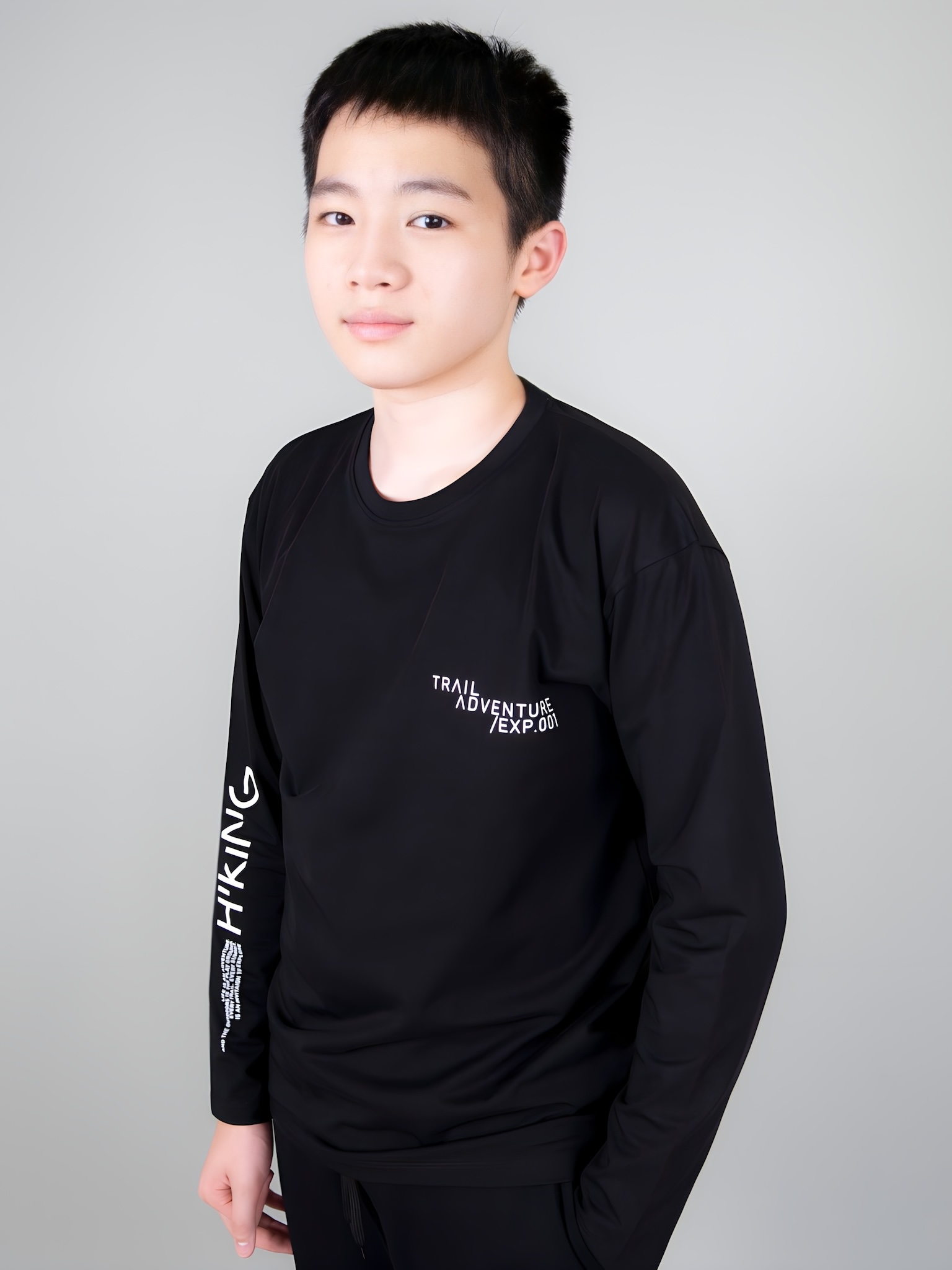 Áo phông dài tay đen in chữ trắng_thumbnail_2