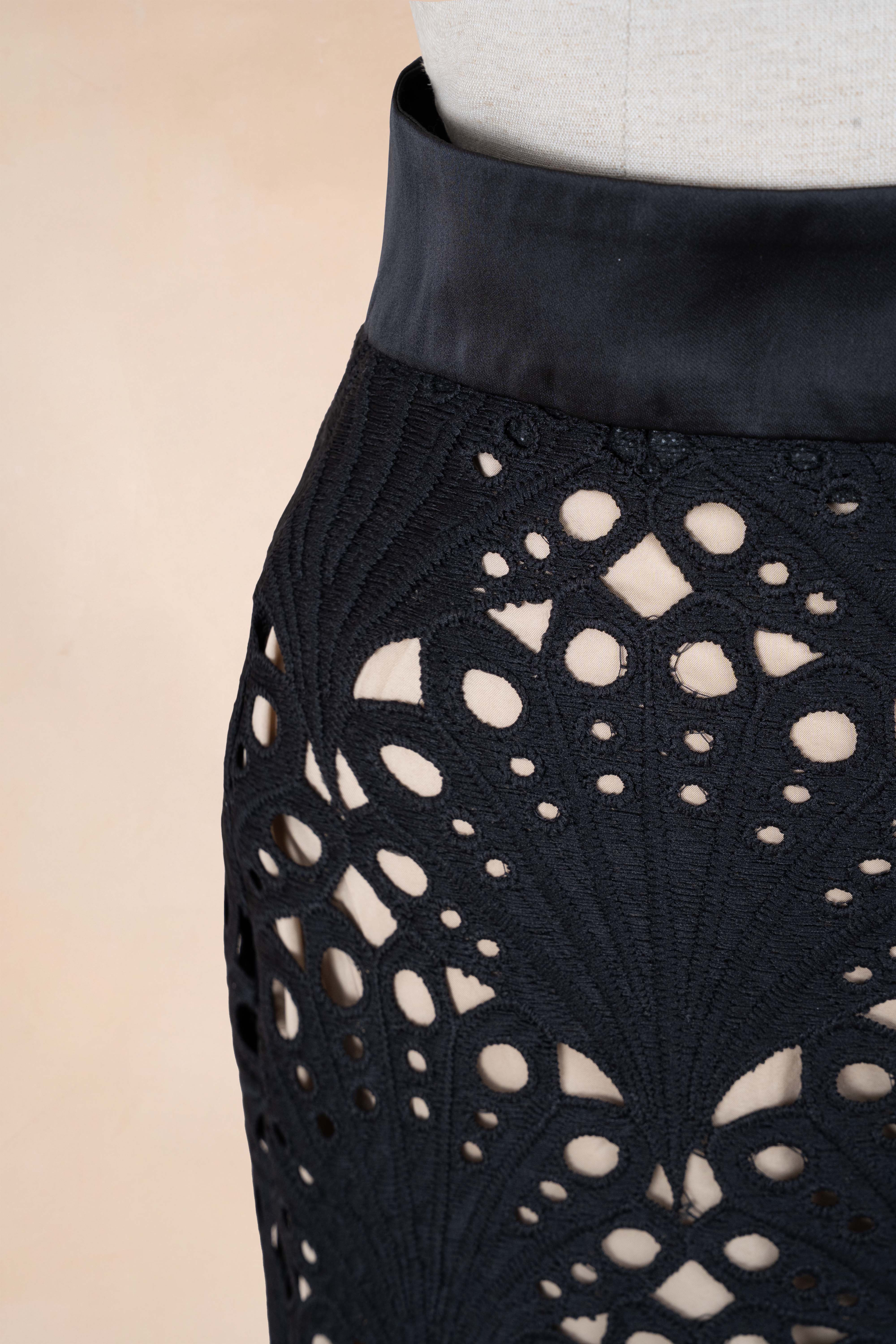 Chân Váy Bút Chì Phối Ren_thumbnail_2