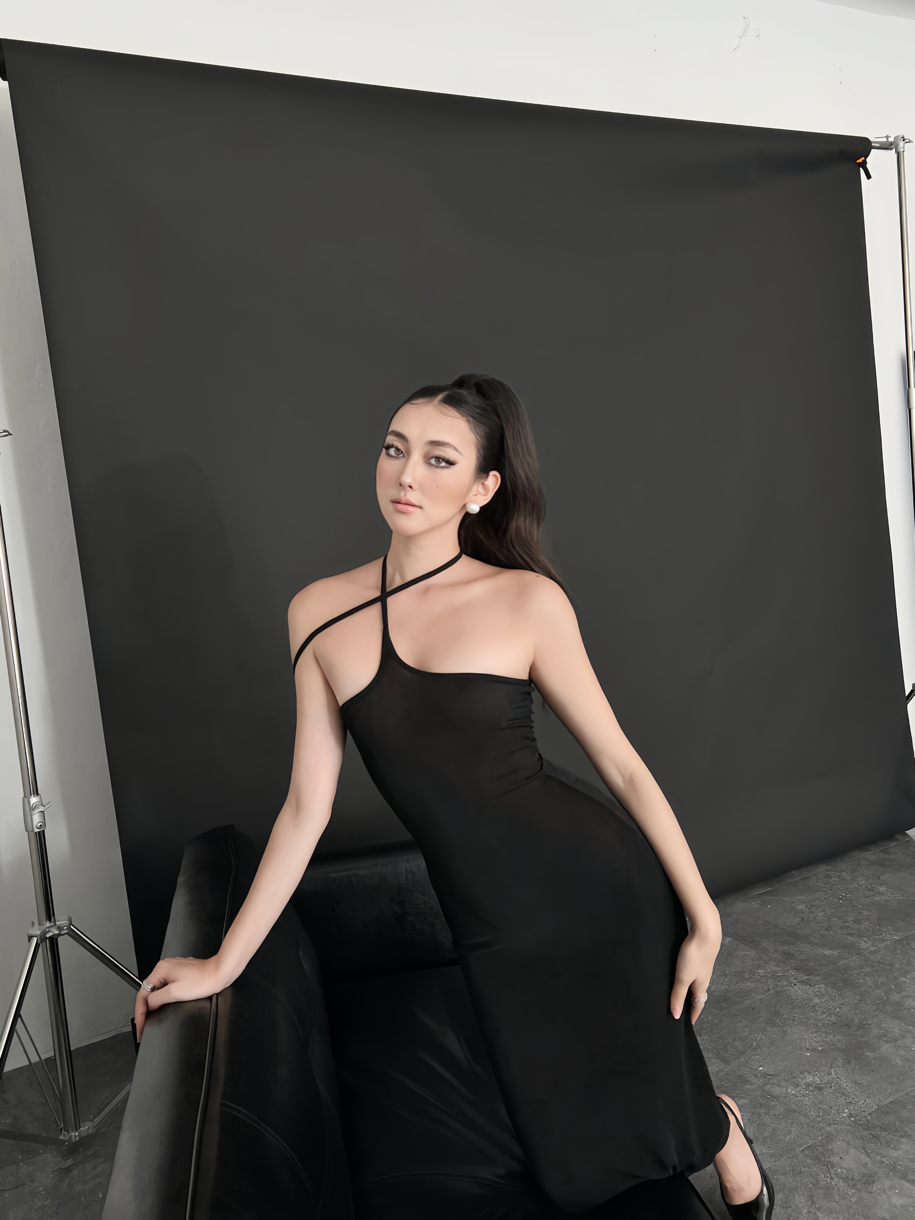 Váy cổ dây_thumbnail_2