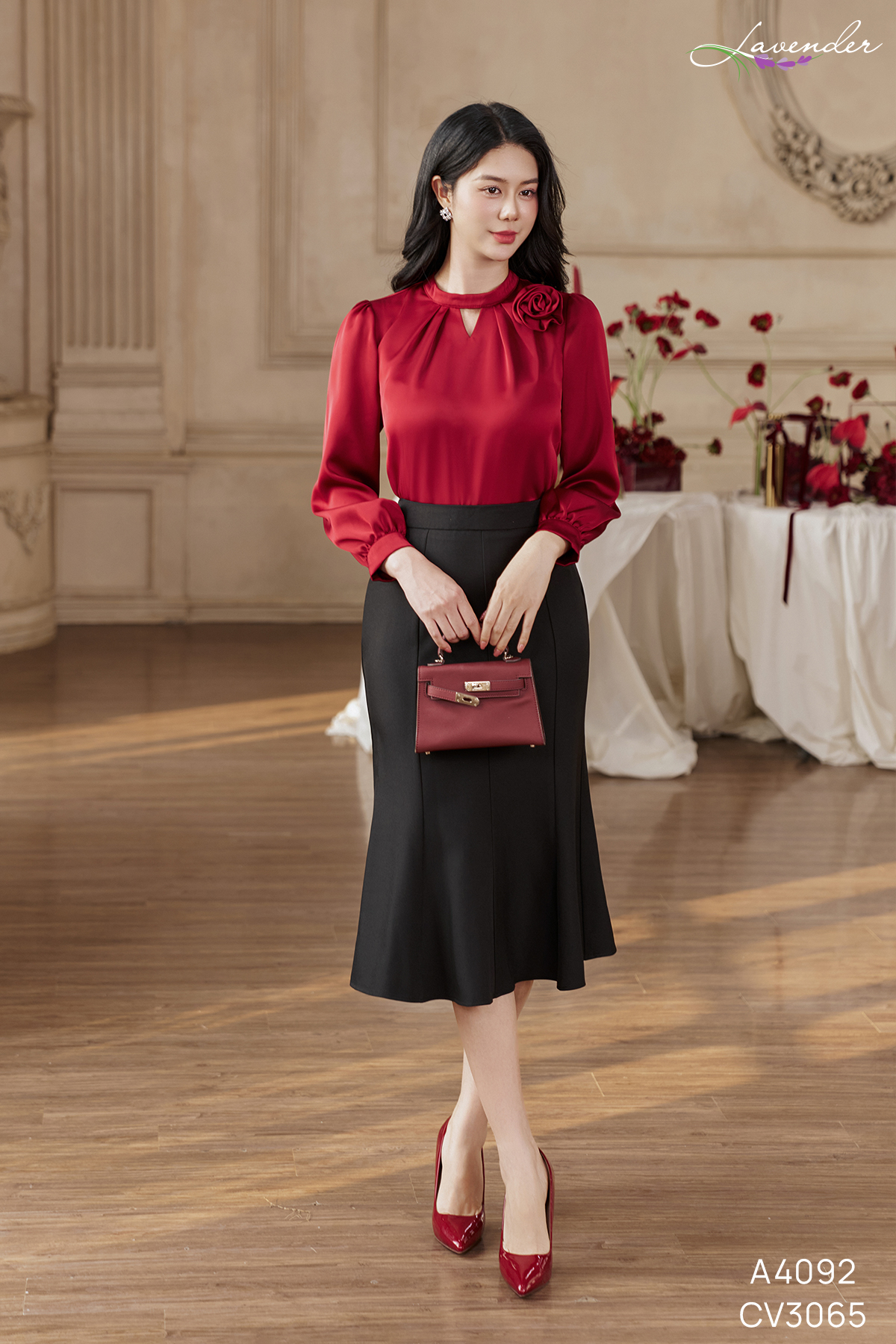 Áo sơ mi lụa hana màu đỏ đô phối hoa nổi A4092_thumbnail_3