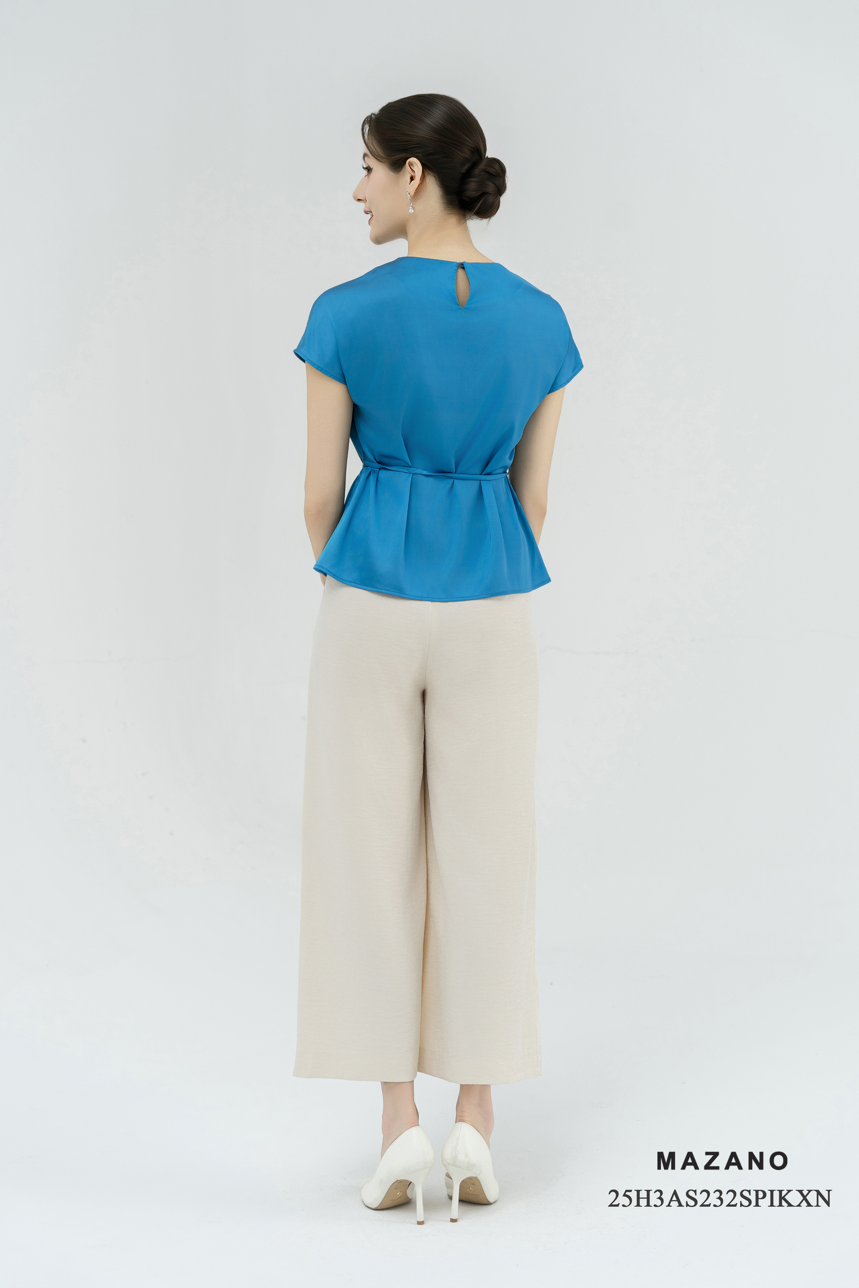 Áo Top ngắn thắt đai Vải lụa mỏng Họa tiết hoa cách điệu Cổ tròn Tay liền Dài dưới eo_thumbnail_3