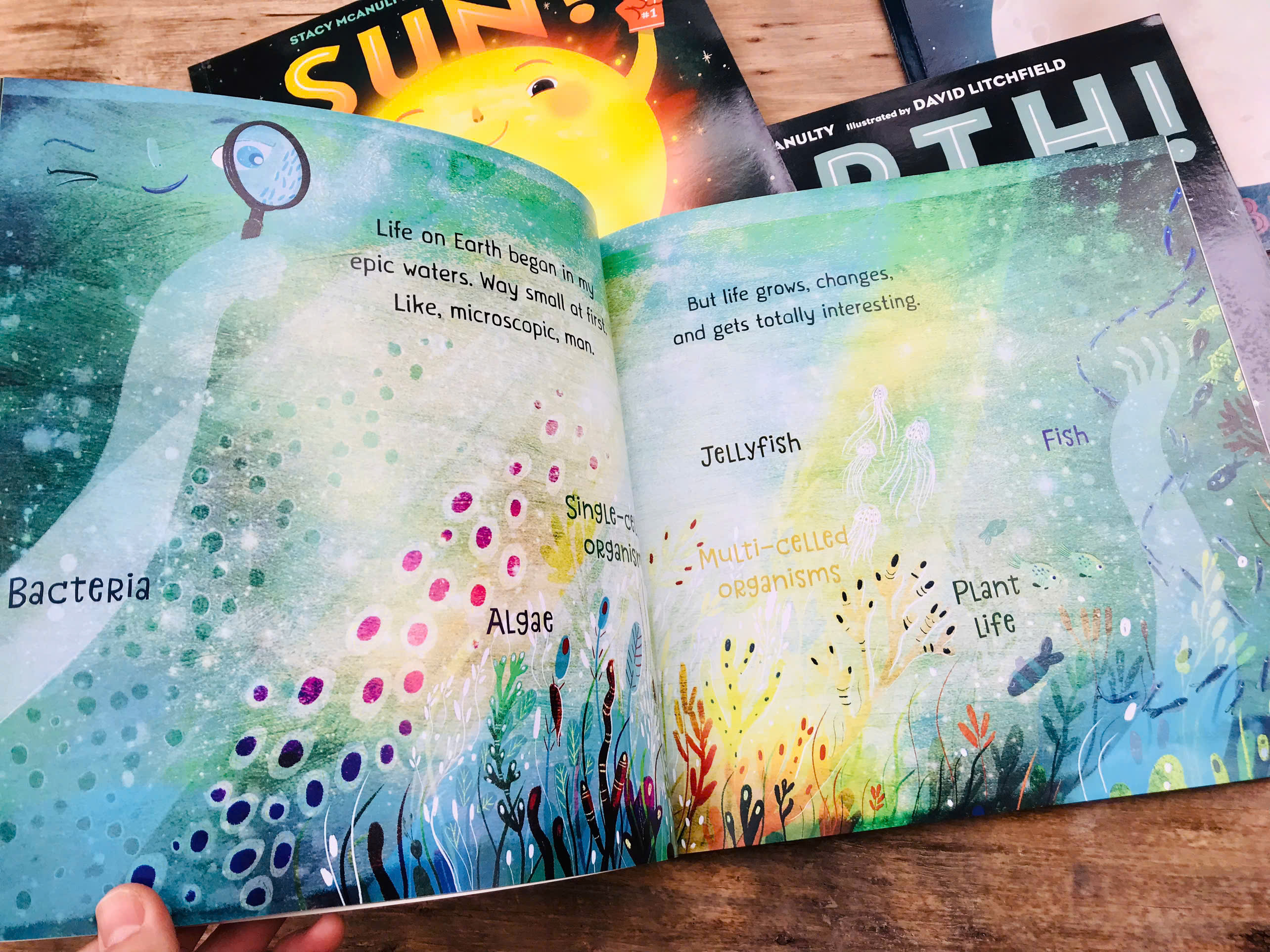 [Sách Nhập Khẩu] Our Universe – Trọn Bộ 4 Cuốn ( Kèm File Nghe và Audio )_thumbnail_6