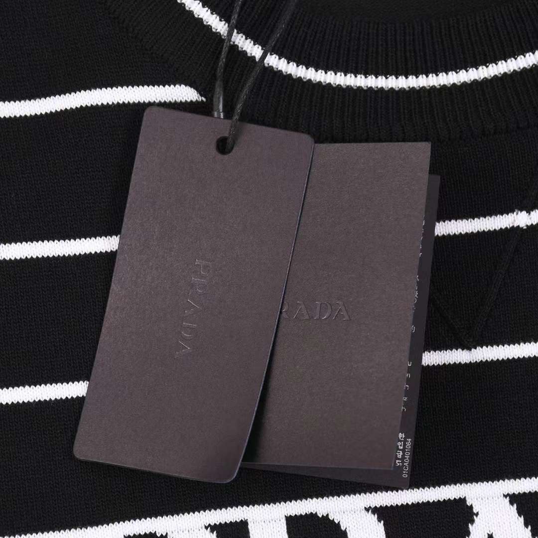 ÁO LEN CỘC TAY MONTOGHI PRADA_thumbnail_2