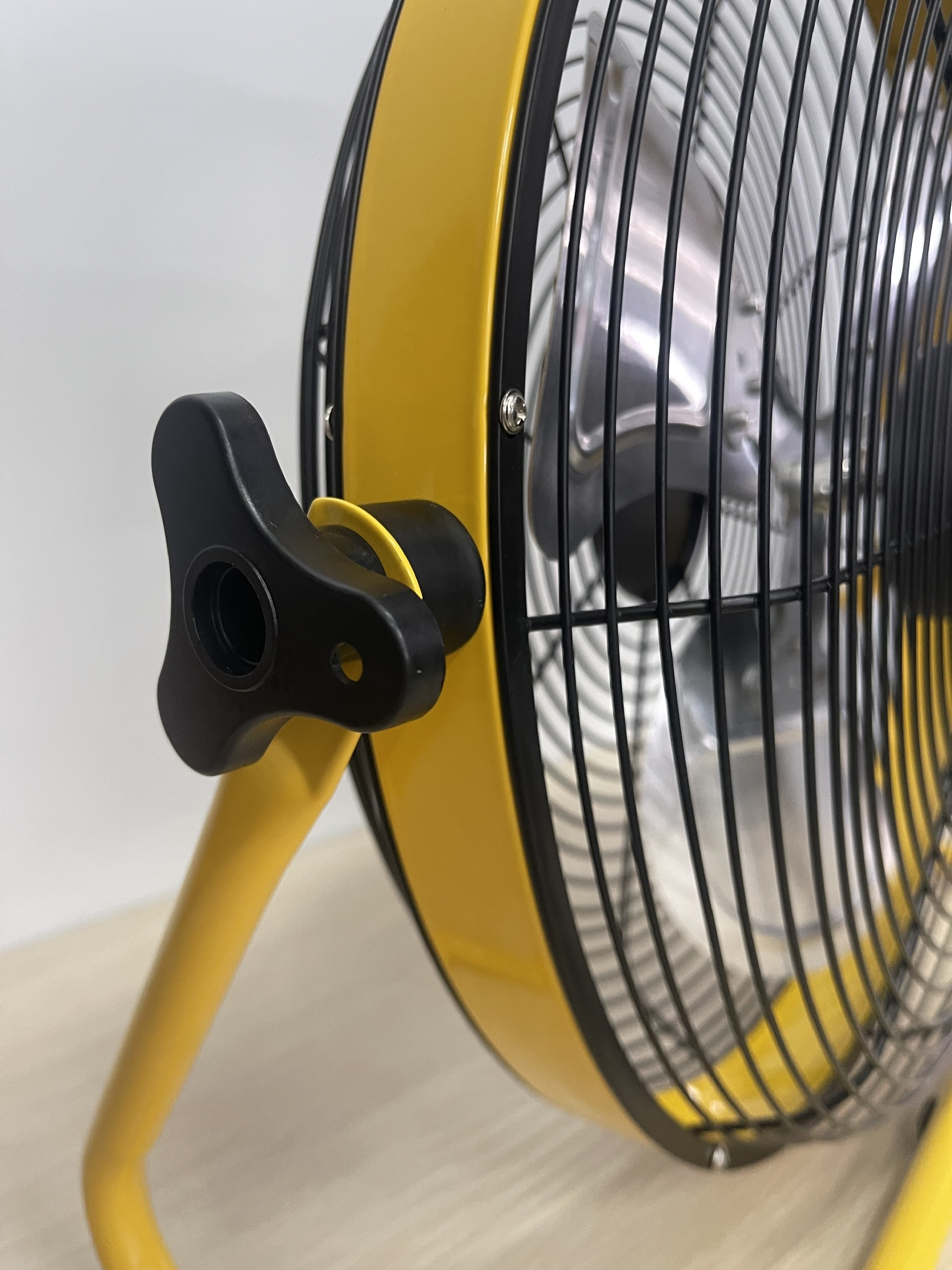 Quạt Tích Điện F38 - Goebai FAN_thumbnail_4
