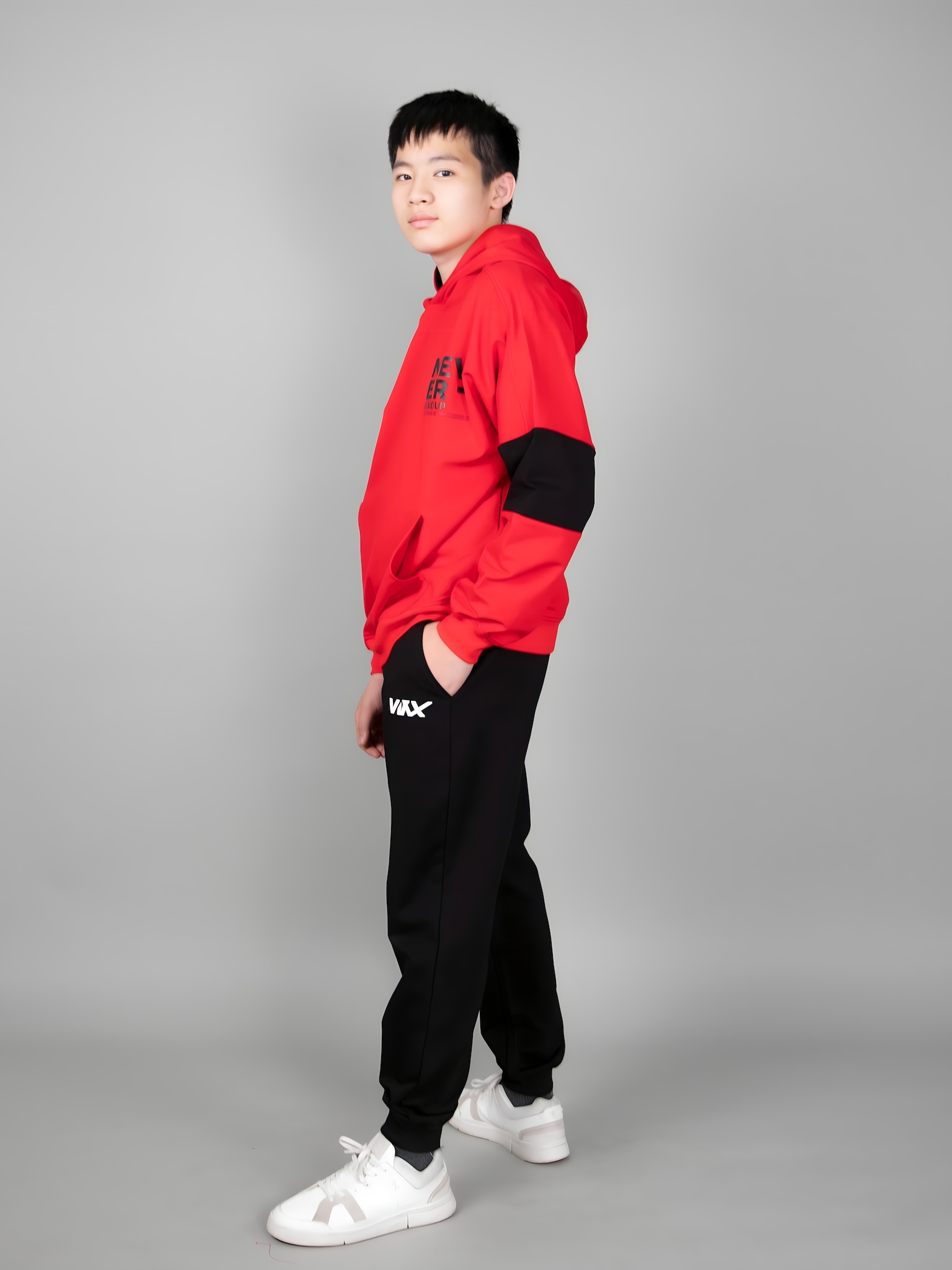 Áo nỉ hoodie màu đỏ phối đen Never_thumbnail_3