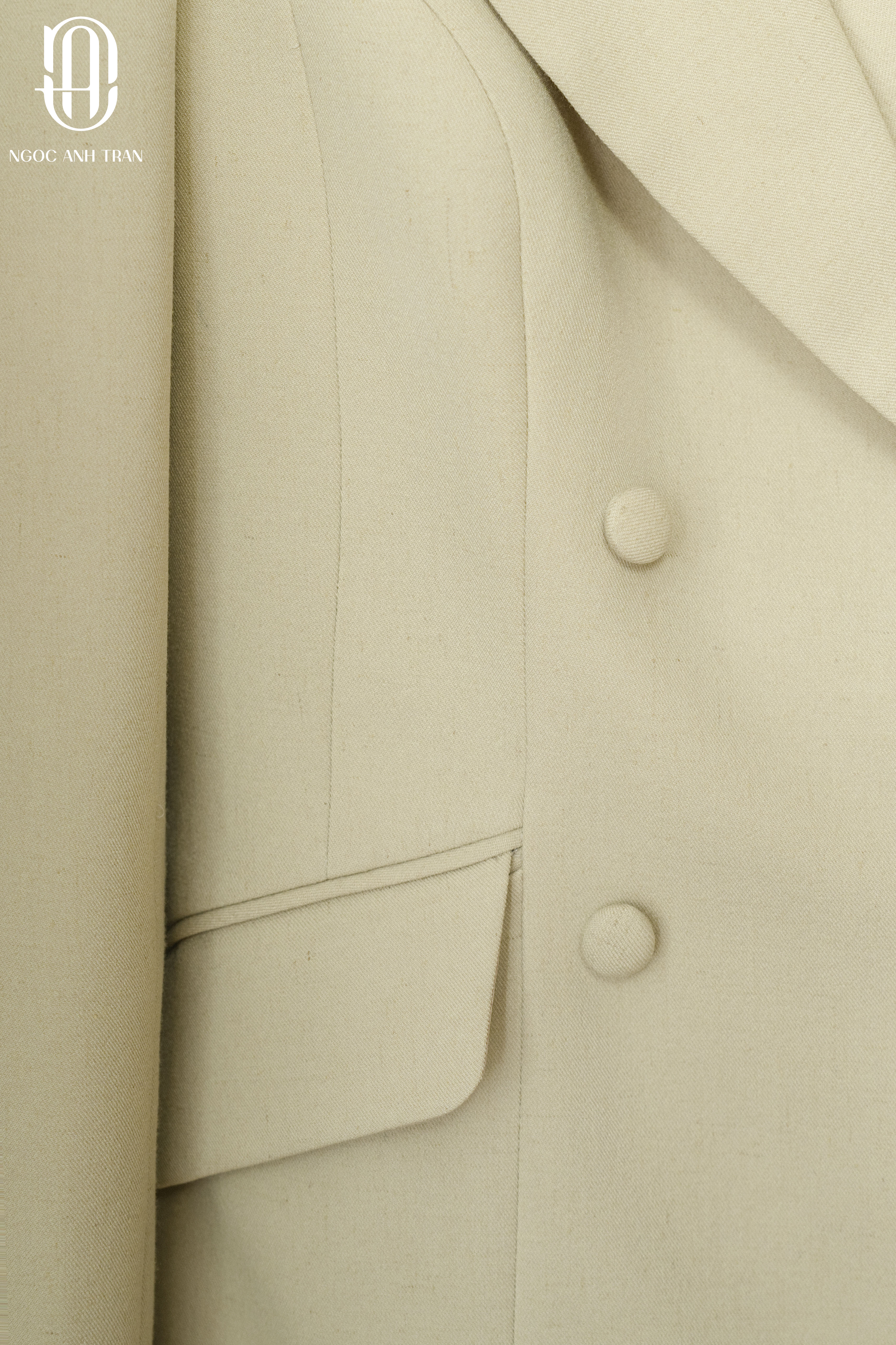 V067 - Áo vest màu bơ cúc bọc_thumbnail_5