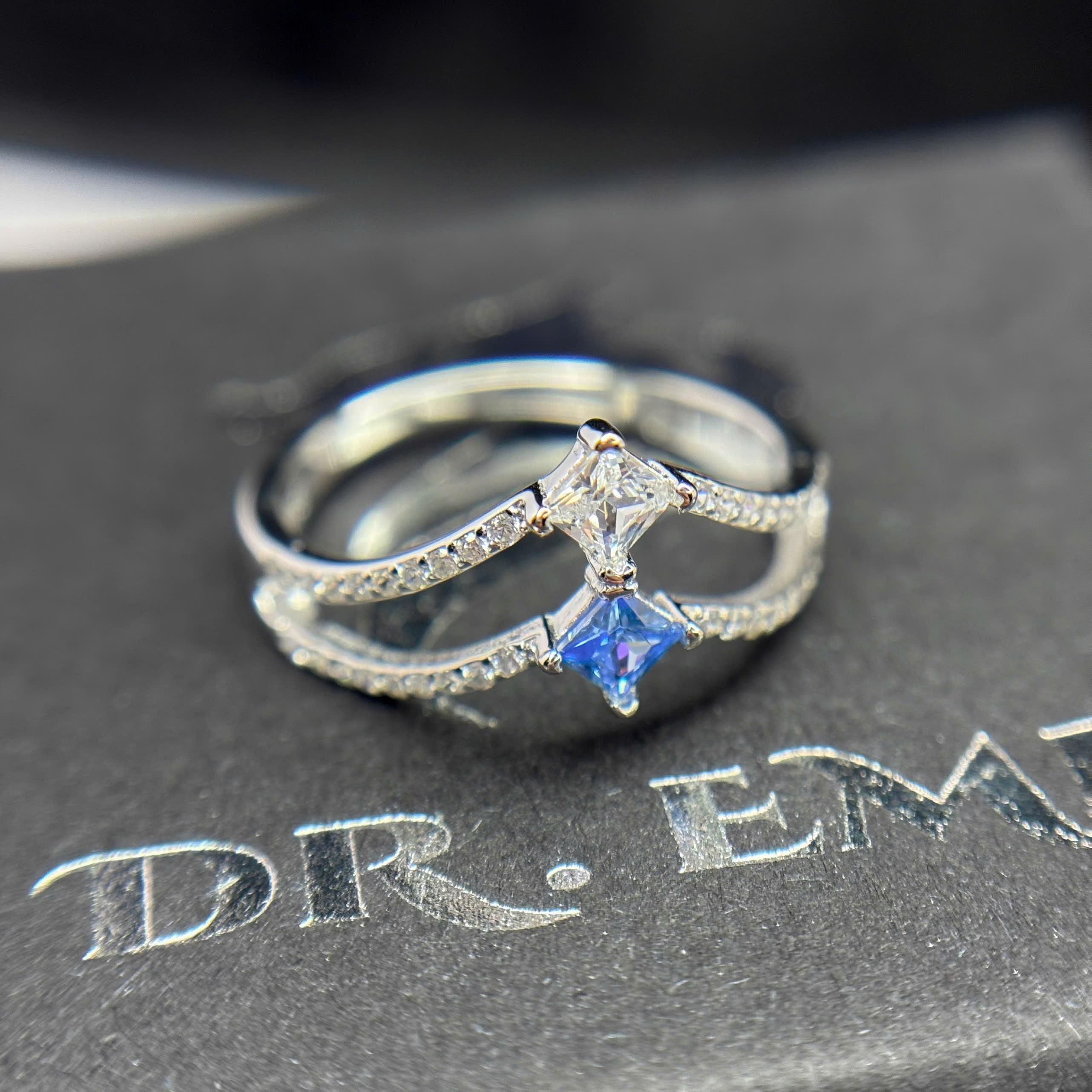 Nhẫn bạc xi bạch kim 2 lớp đá hình thoi size 7_thumbnail_2