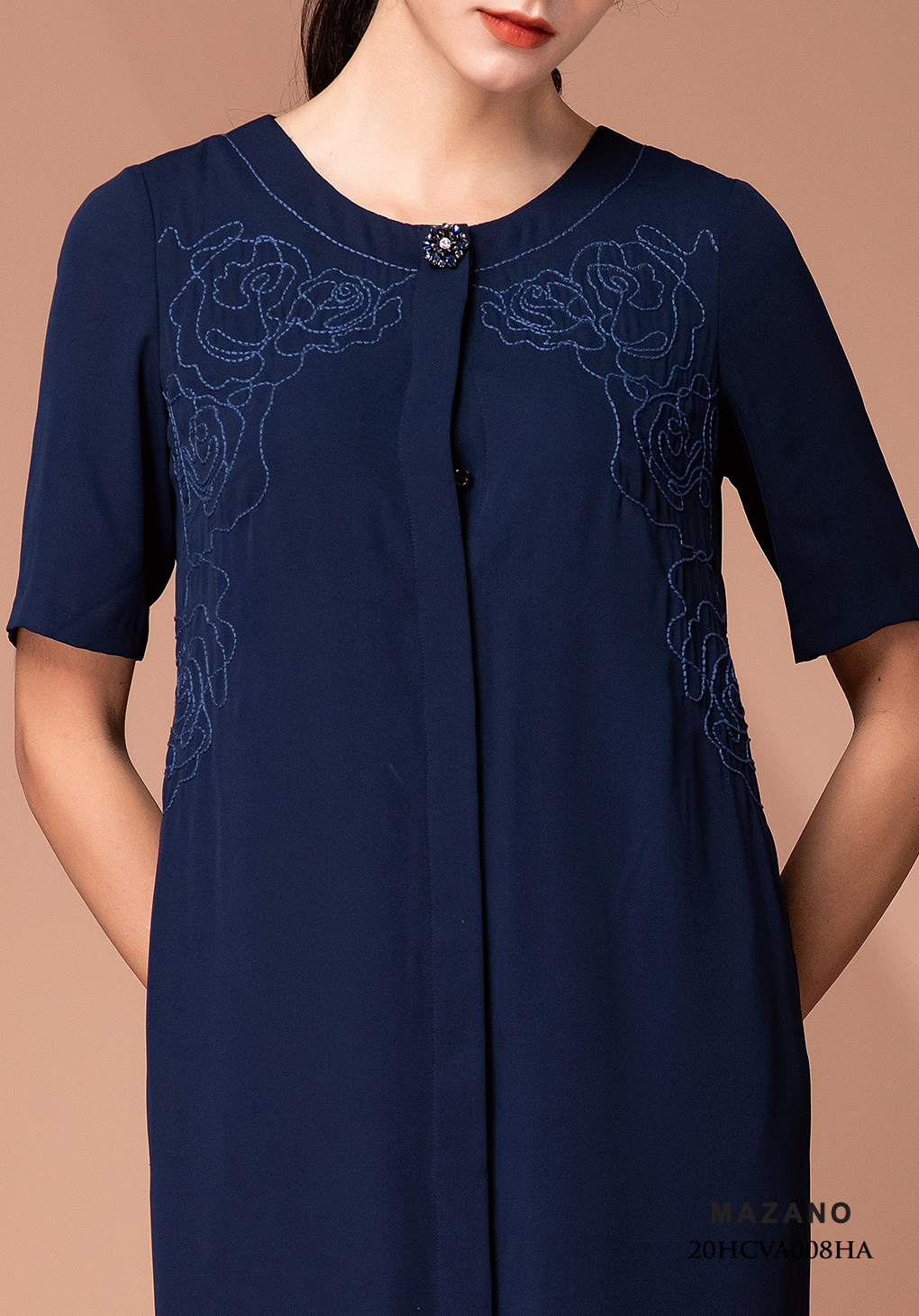 Đầm xanh than cổ tròn thêu hoa_thumbnail_4