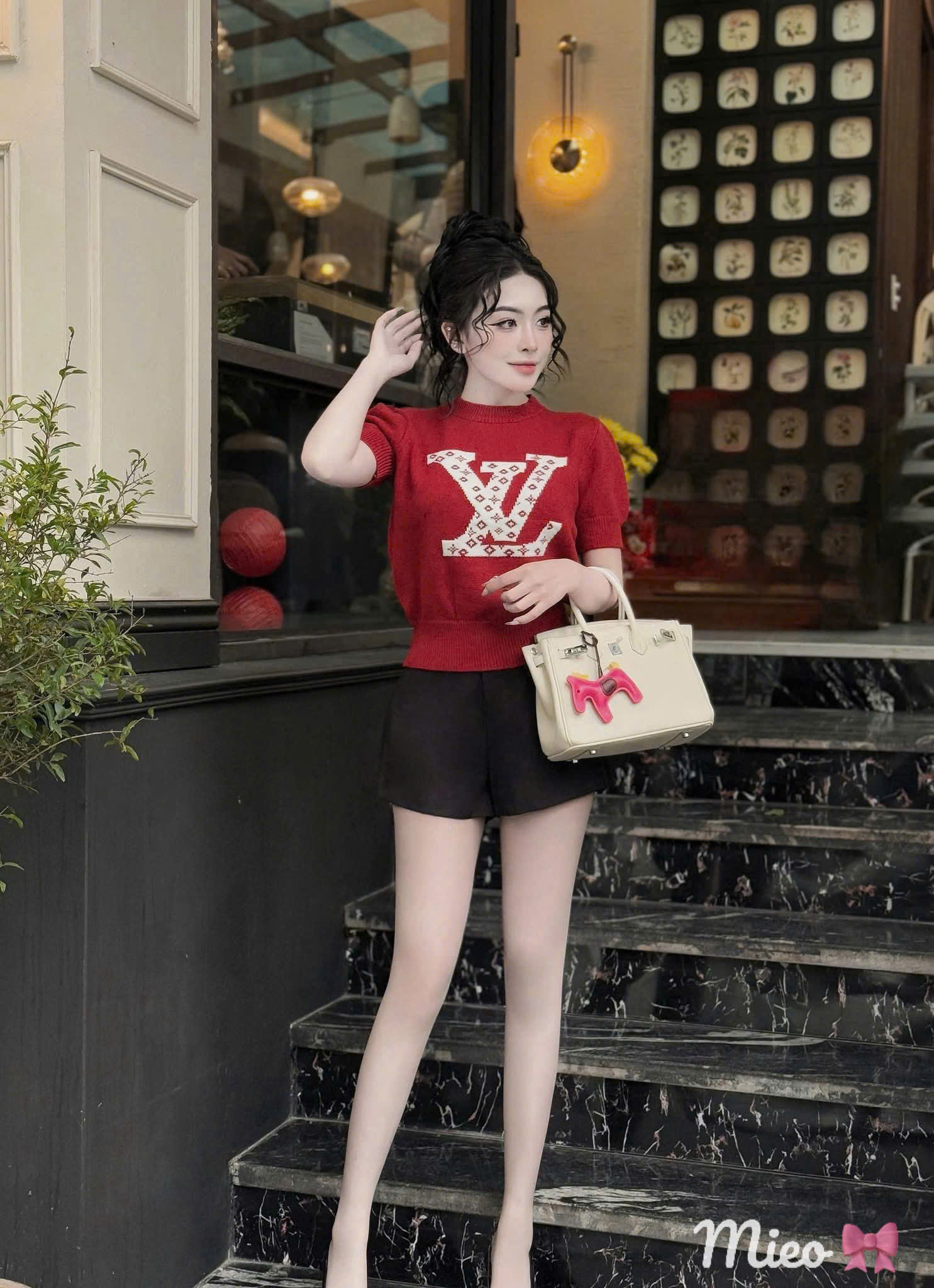  Áo len LV hoạ tiết