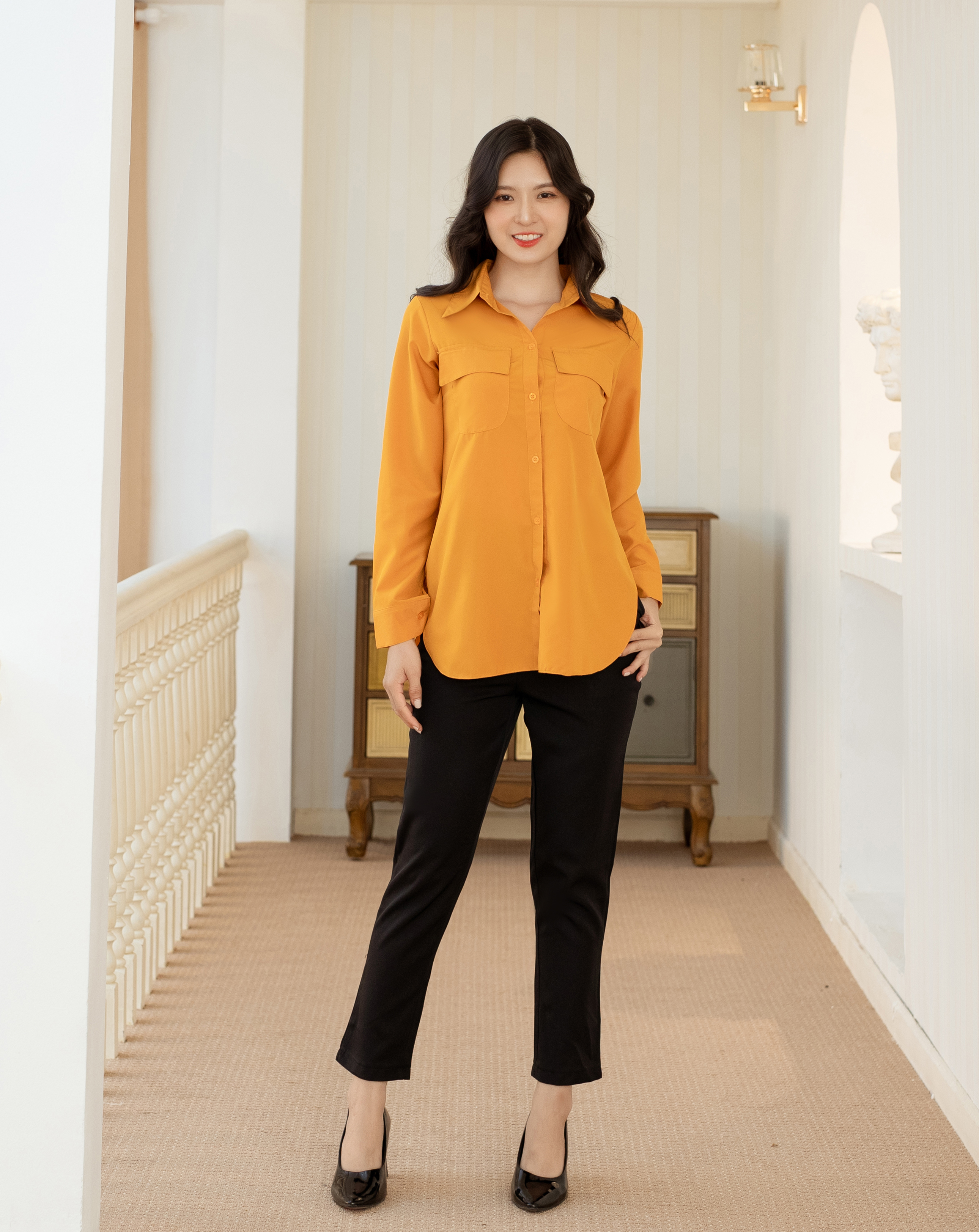 Sơ mi form dài xẻ eo cao xinh xắn_thumbnail_20