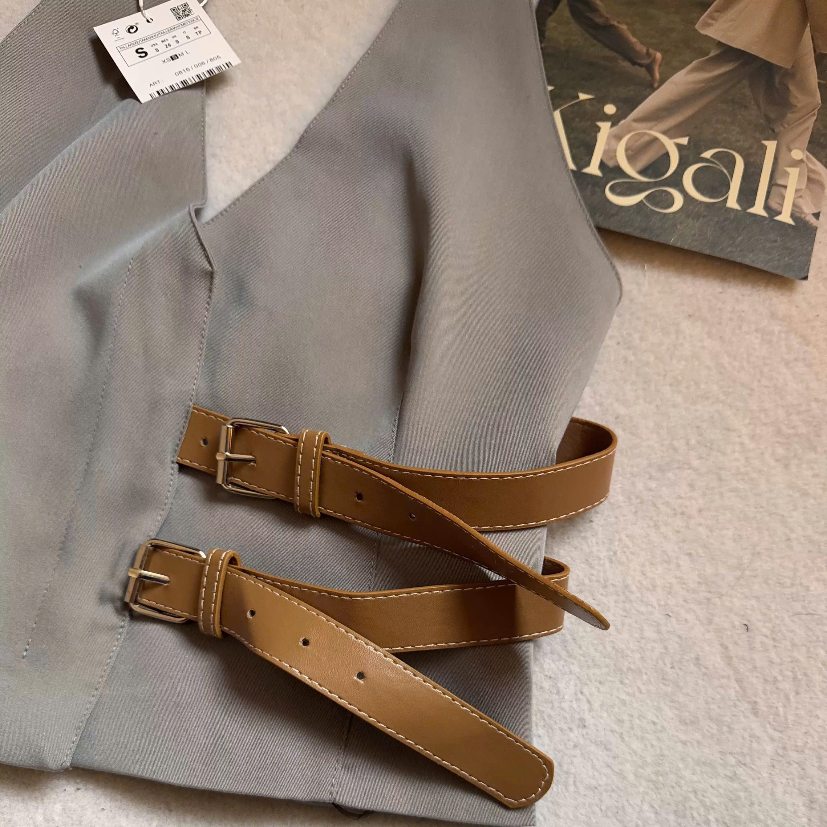 SALE A2256 ÁO YẾM XÁM_thumbnail_10