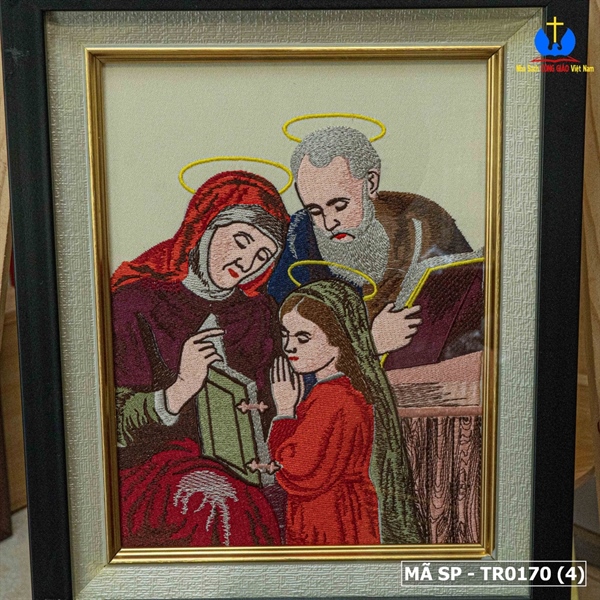 Tranh thêu Gia Đình Thánh Gia 26x32cm_thumbnail_2