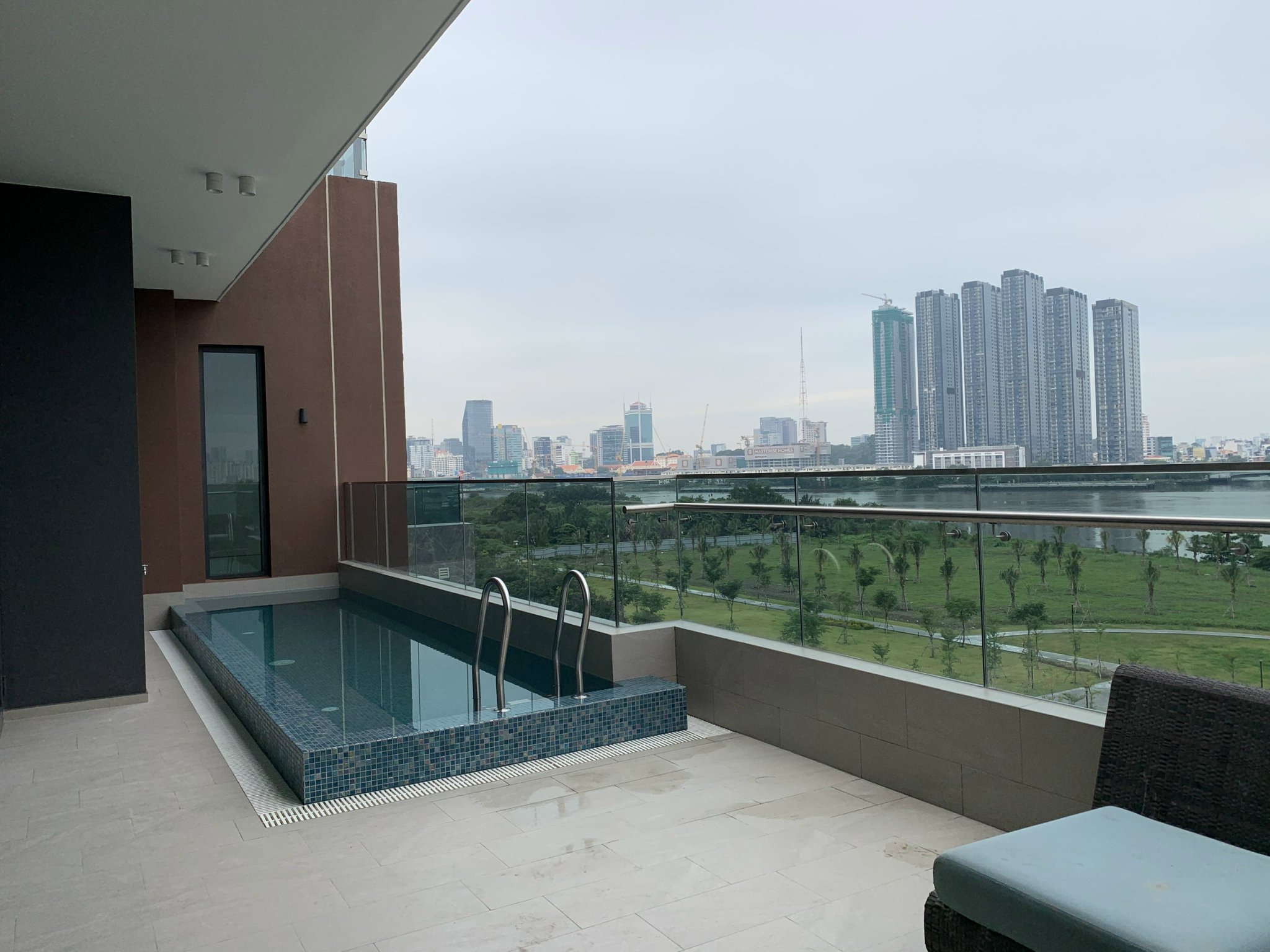 Chủ nhà bán nhanh căn Pool Villa - 400m2, hoàn thiện cơ bản_thumbnail_3