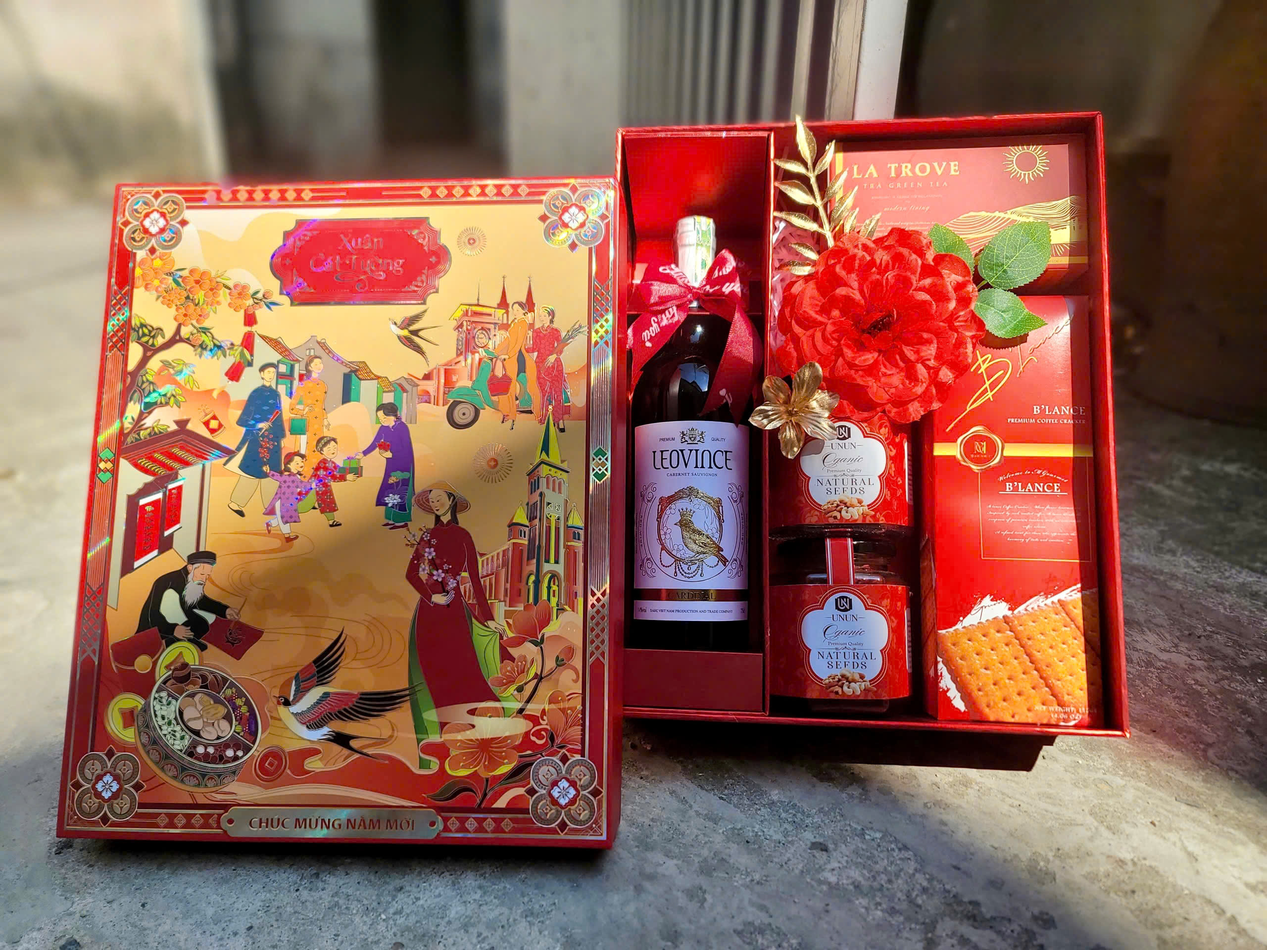 Hộp quà cứng cao cấp_thumbnail_6