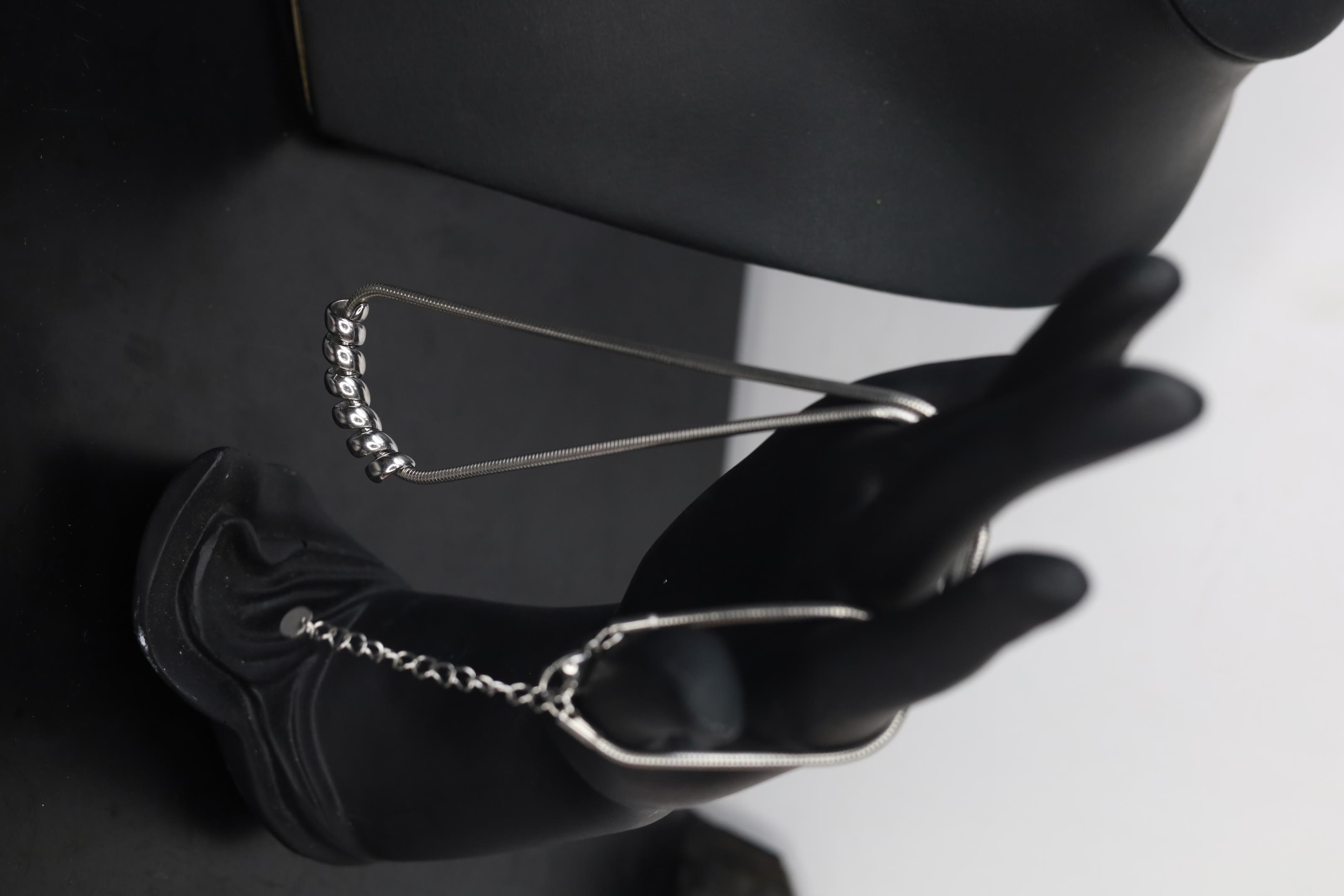 Vòng cổ titan xoắn_thumbnail_2