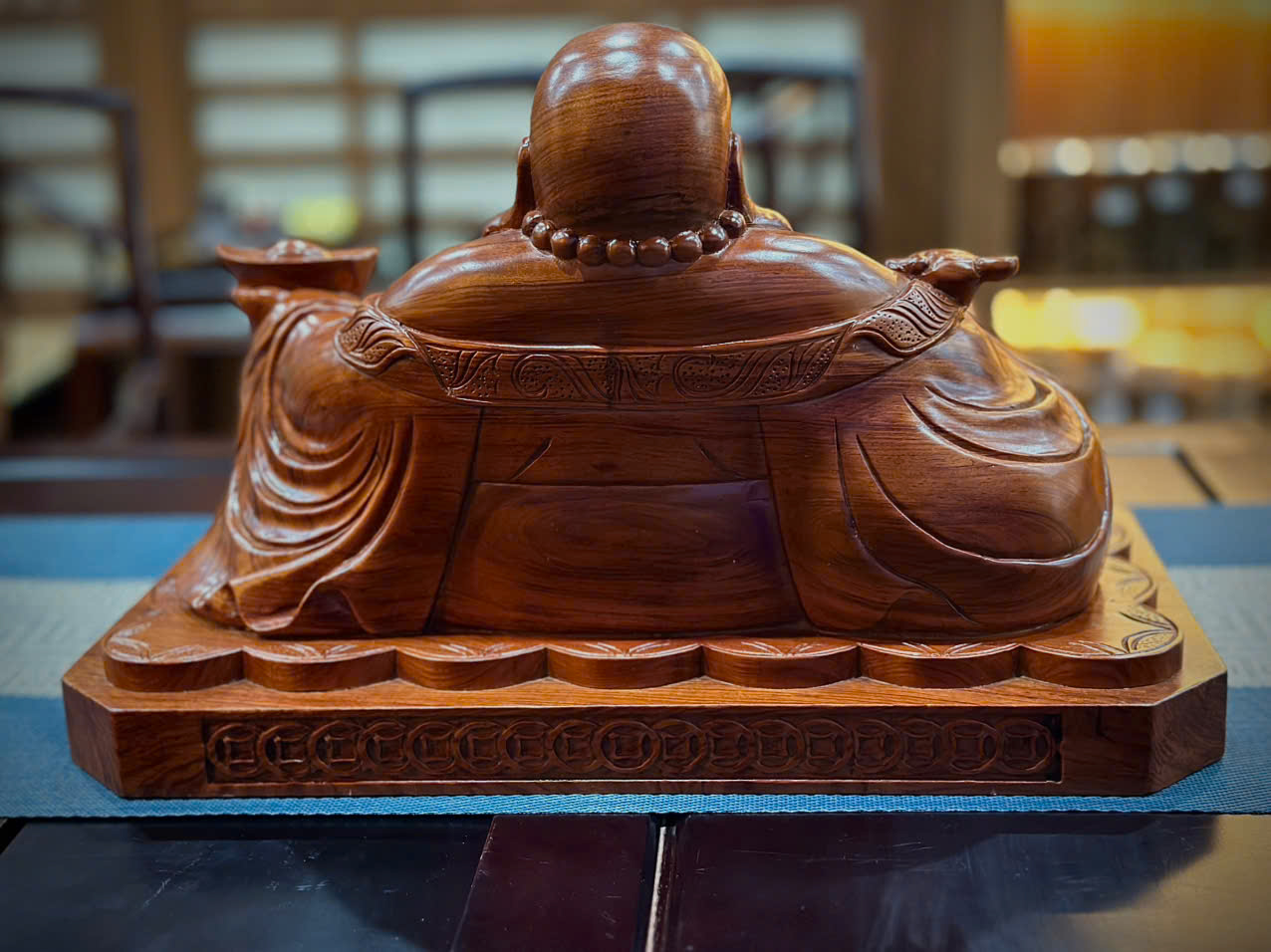 TƯỢNG PHẬT DI LẶC NGỒI GỖ HƯƠNG_thumbnail_4