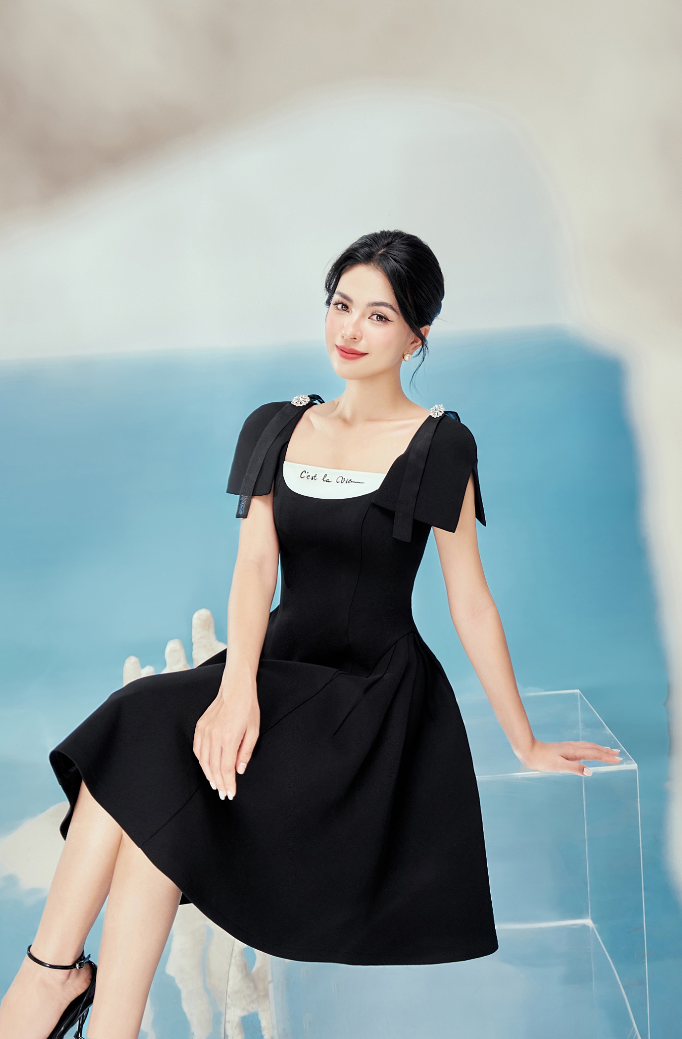 BLACK LINDSEY DRESS_thumbnail_6