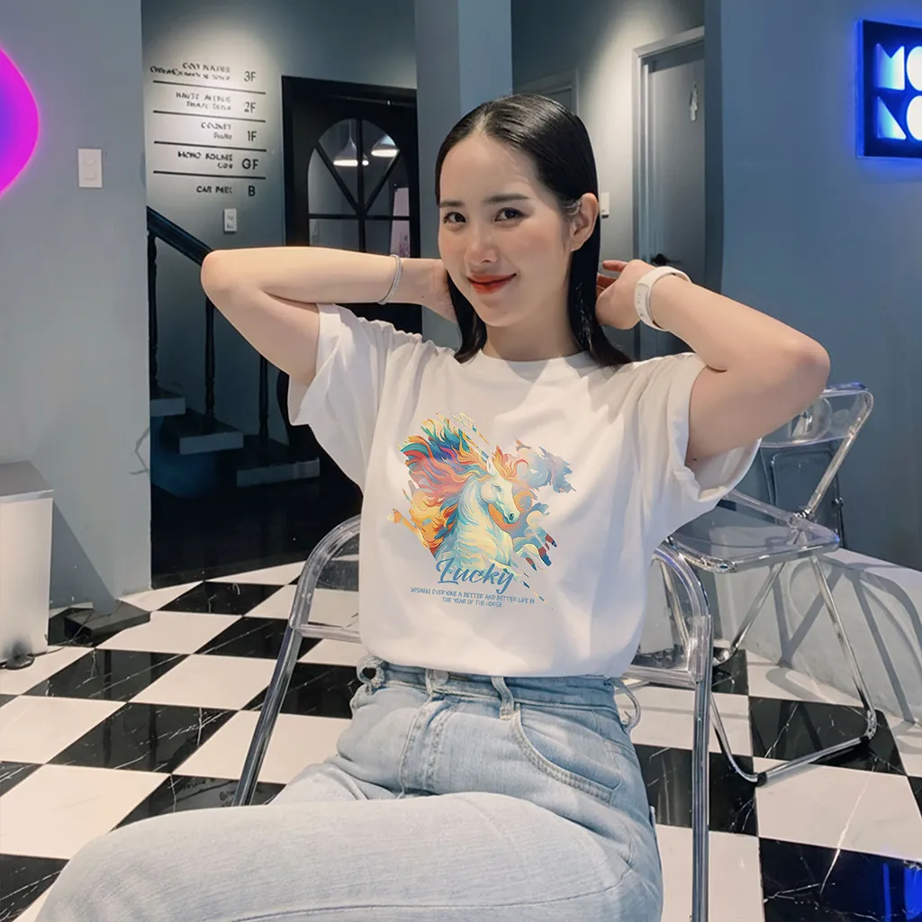 Áo thun Tết Bính Ngọ Lucky Miucho Chic vải cotton thoáng mát form vừa tôn dáng 3016_thumbnail_4