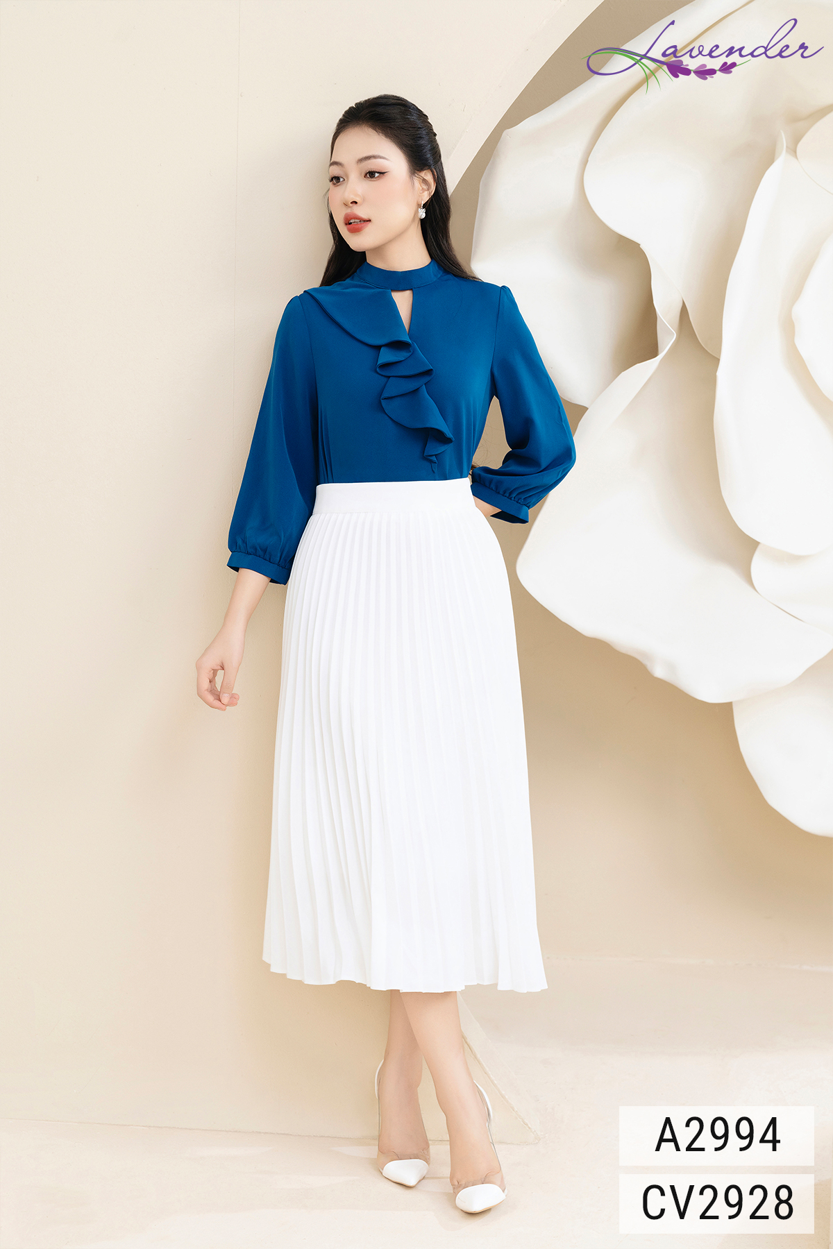 Áo sơ mi nữ công sở xanh vạt bèo cổ trụ tay lỡ A2994_thumbnail_2